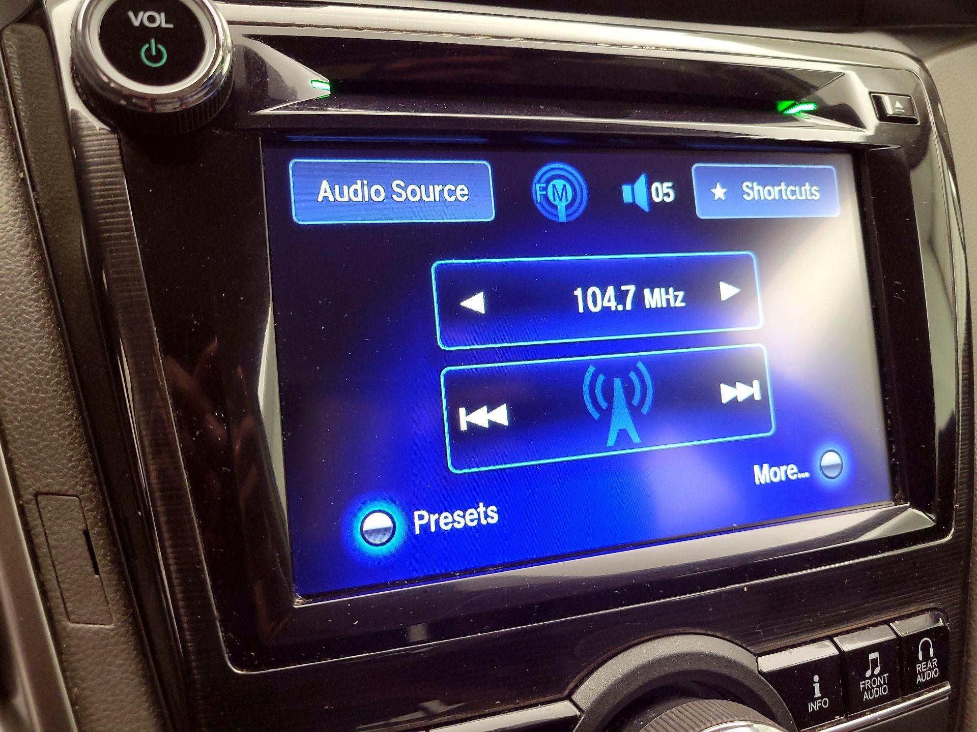 Thumbnail: 2014 Honda Odyssey - 16