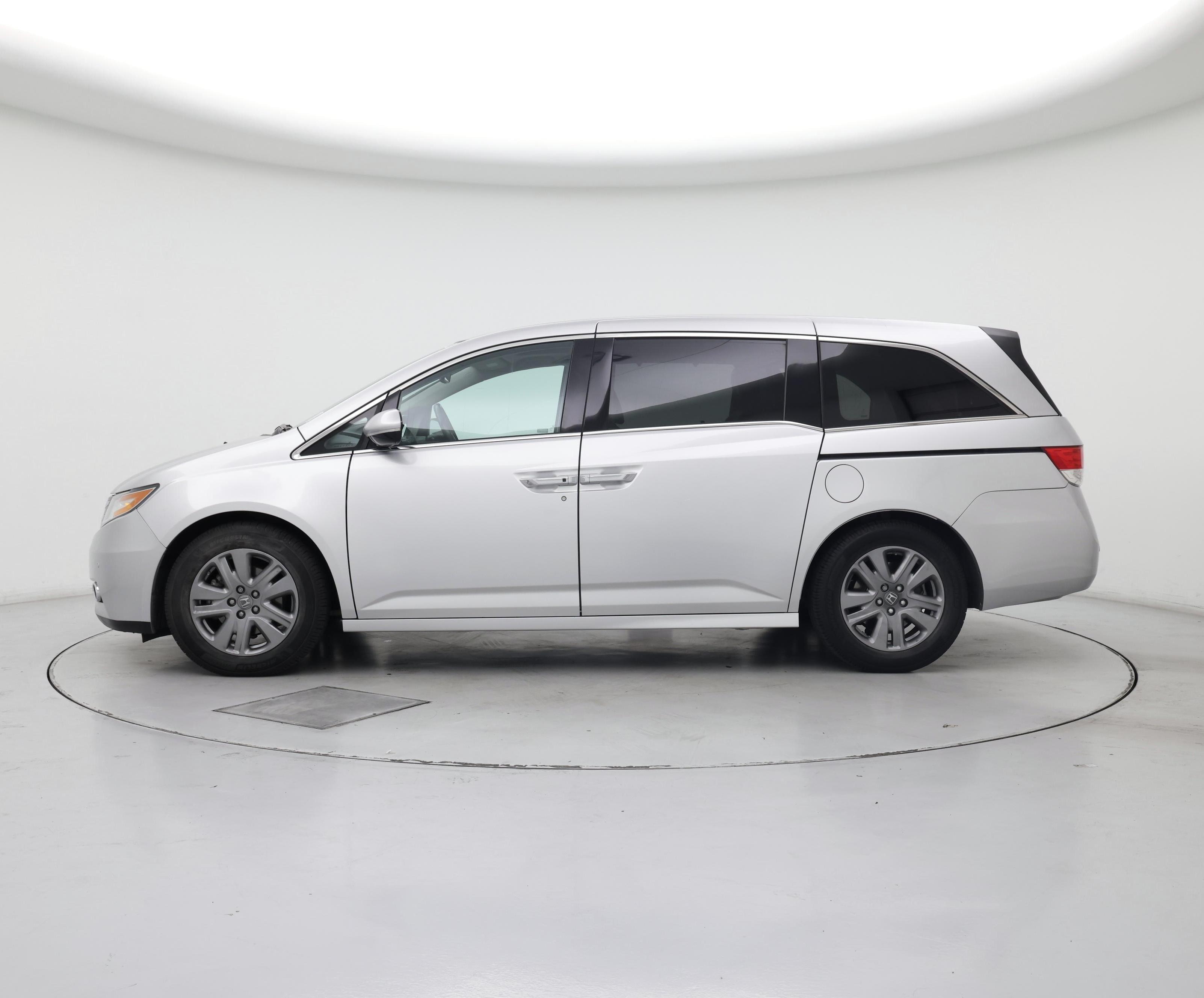 Thumbnail: 2014 Honda Odyssey - 3