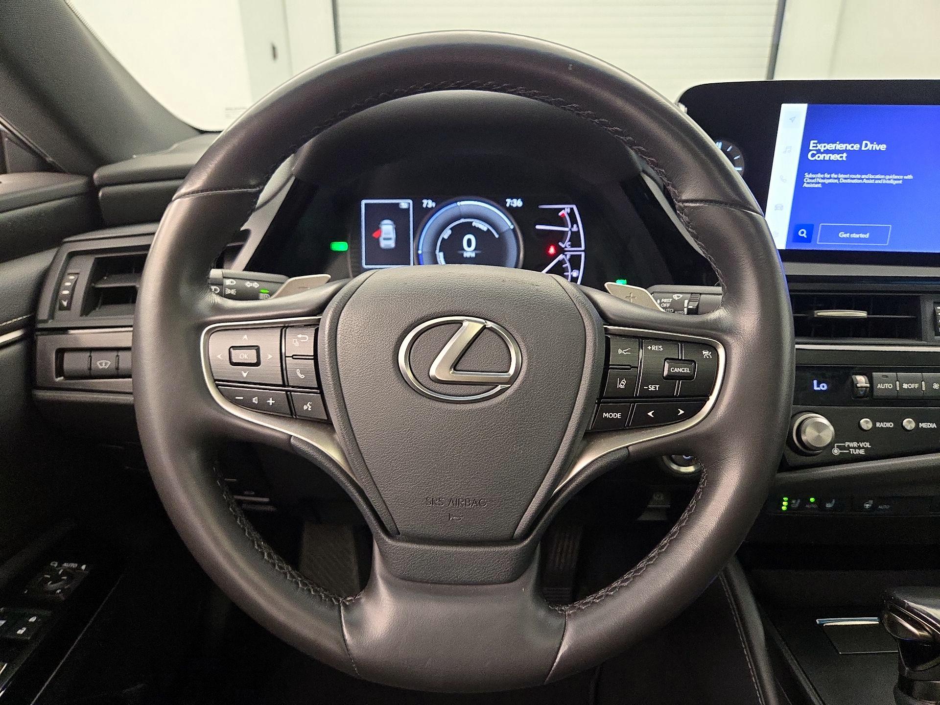 Thumbnail: 2024 Lexus ES - 10