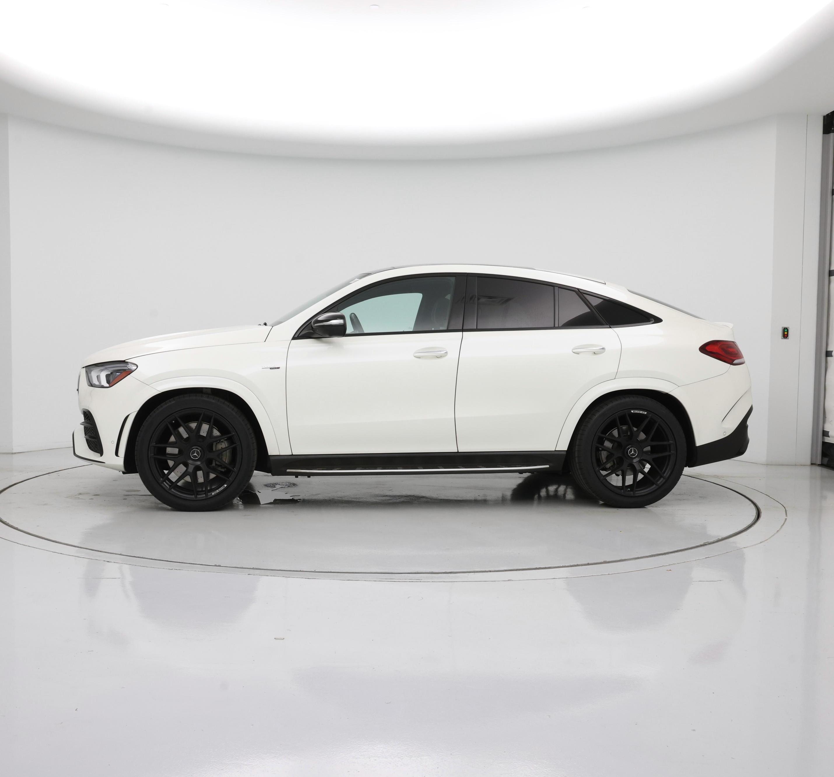 Thumbnail: 2022 Mercedes-Benz GLE - 3