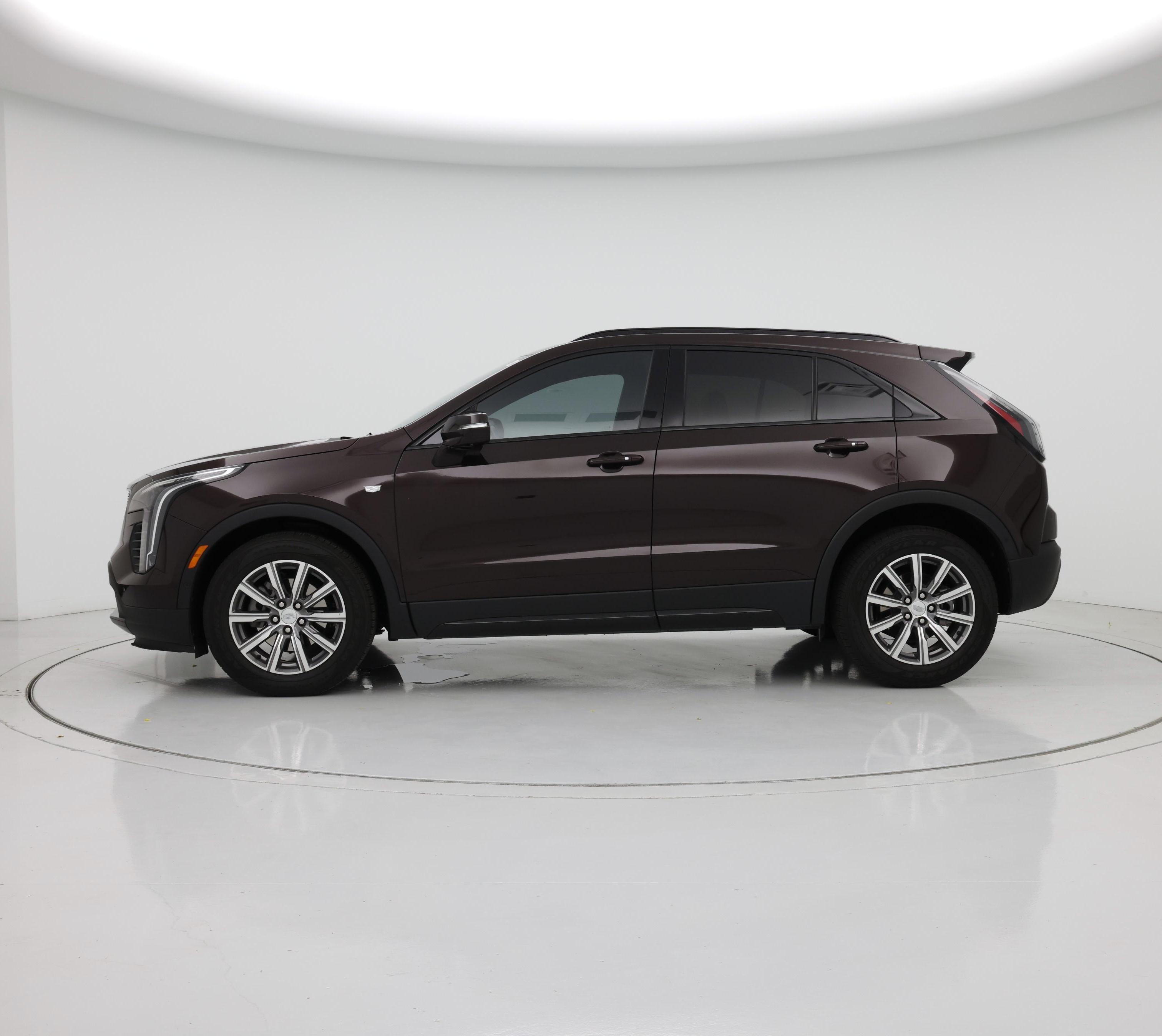 Thumbnail: 2020 Cadillac XT4 - 3
