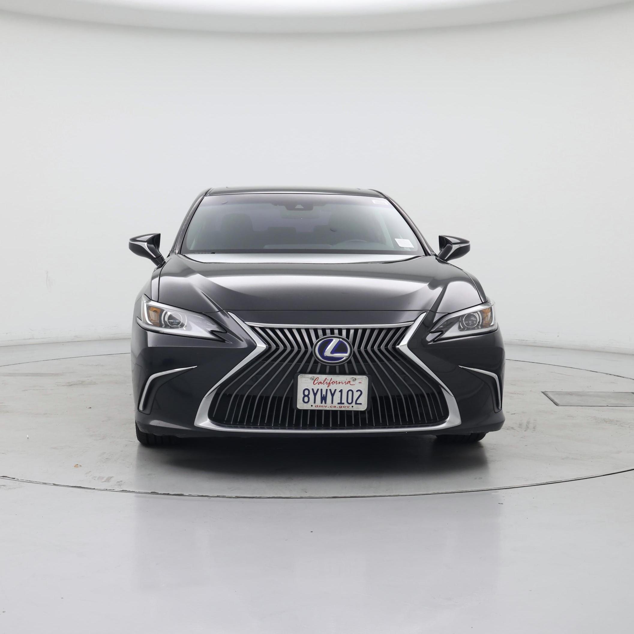 Thumbnail: 2021 Lexus ES - 5