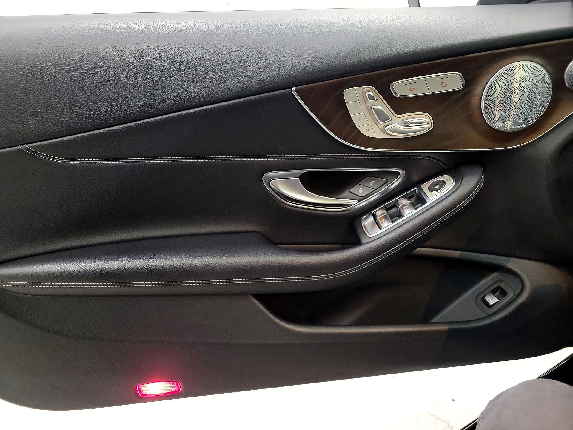 Thumbnail: 2018 Mercedes-Benz C-Class - 12