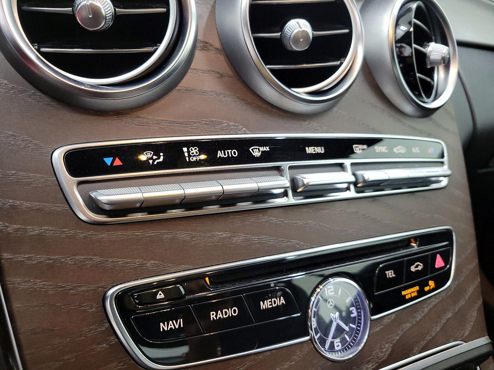 Thumbnail: 2018 Mercedes-Benz C-Class - 16