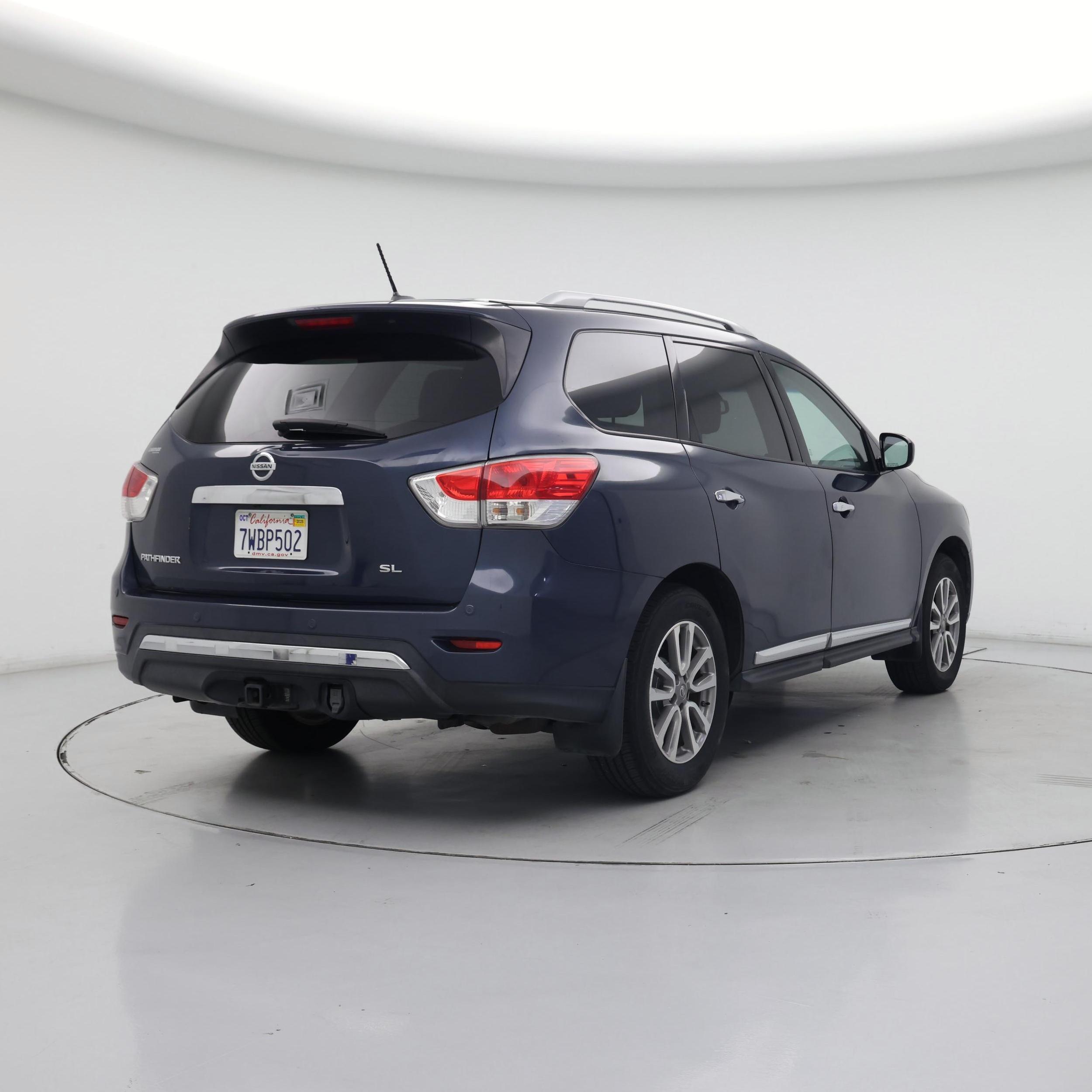 Thumbnail: 2014 Nissan Pathfinder - 8
