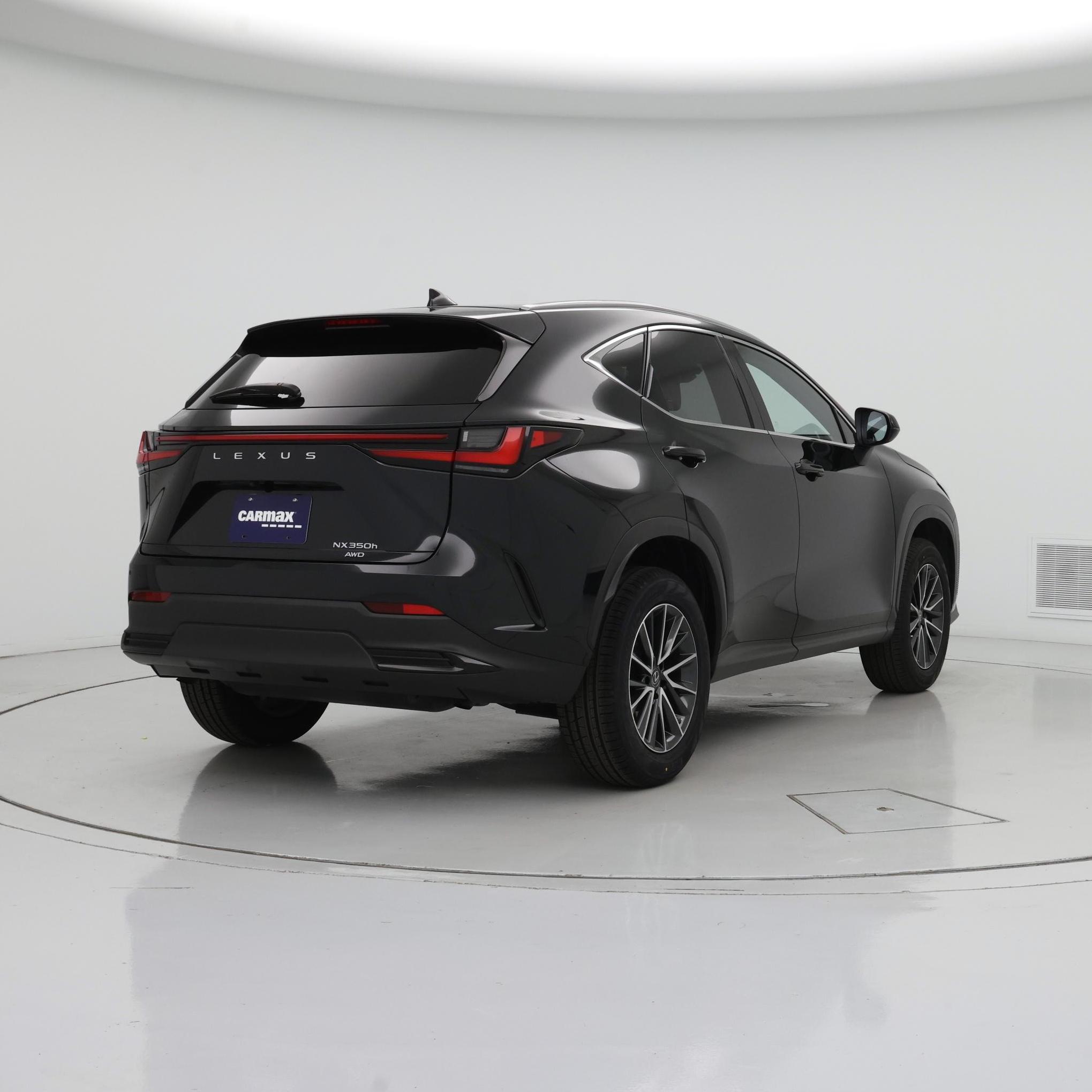 Thumbnail: 2022 Lexus NX - 8
