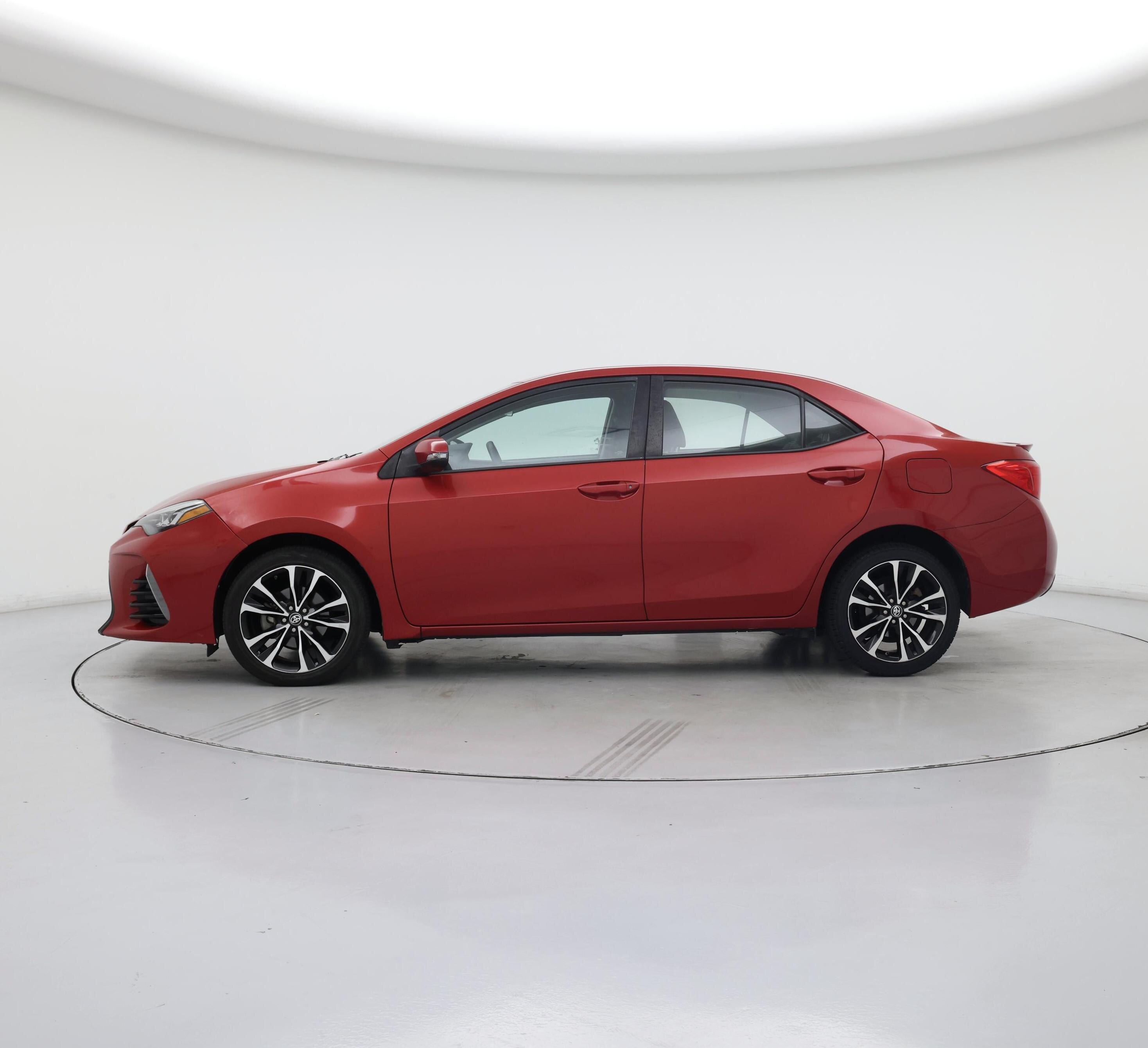 Thumbnail: 2018 Toyota Corolla - 3