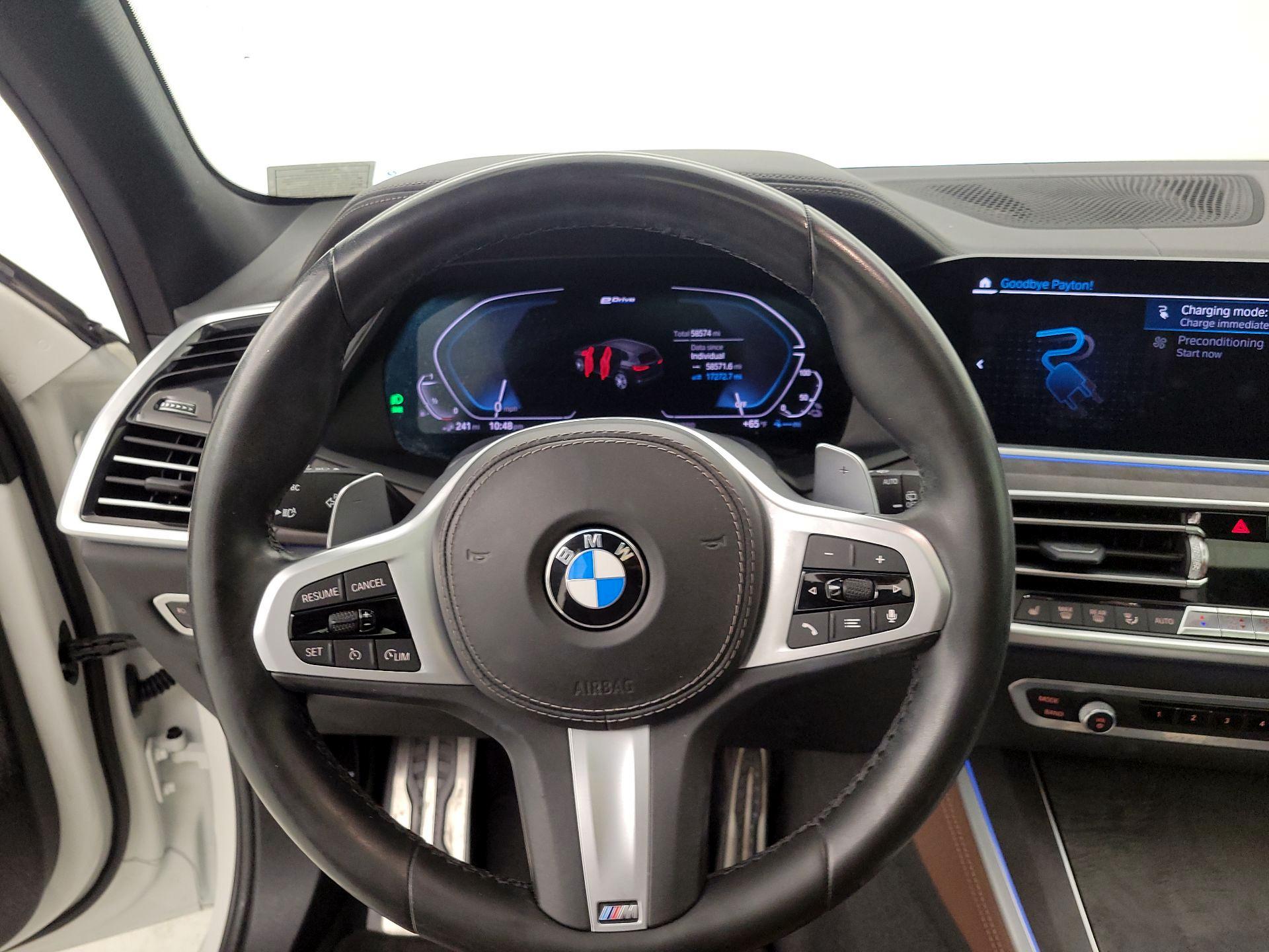 Thumbnail: 2021 BMW X5 - 10