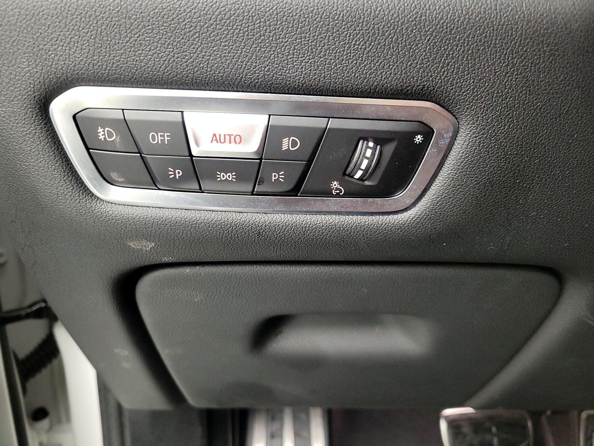 Thumbnail: 2021 BMW X5 - 13