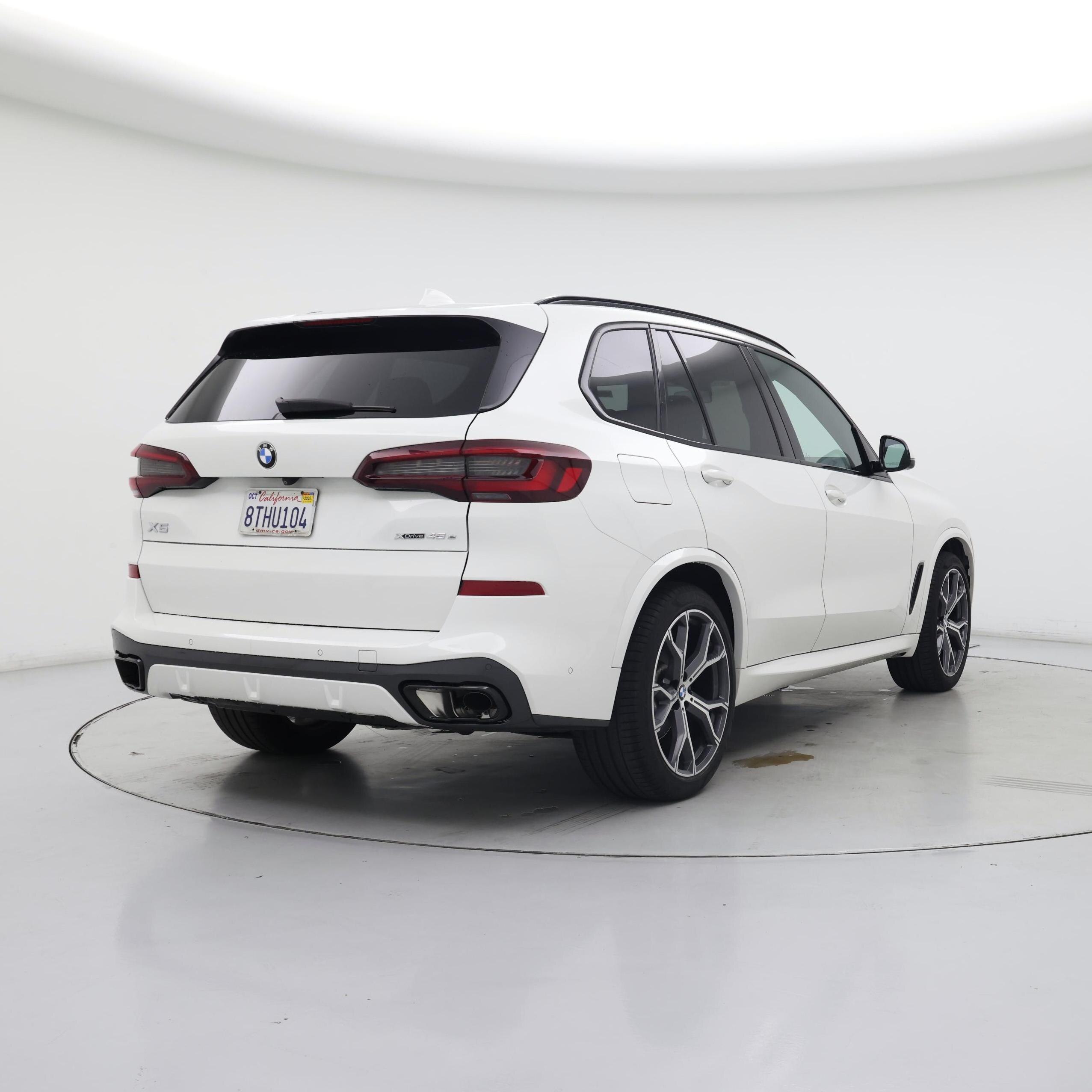 Thumbnail: 2021 BMW X5 - 8