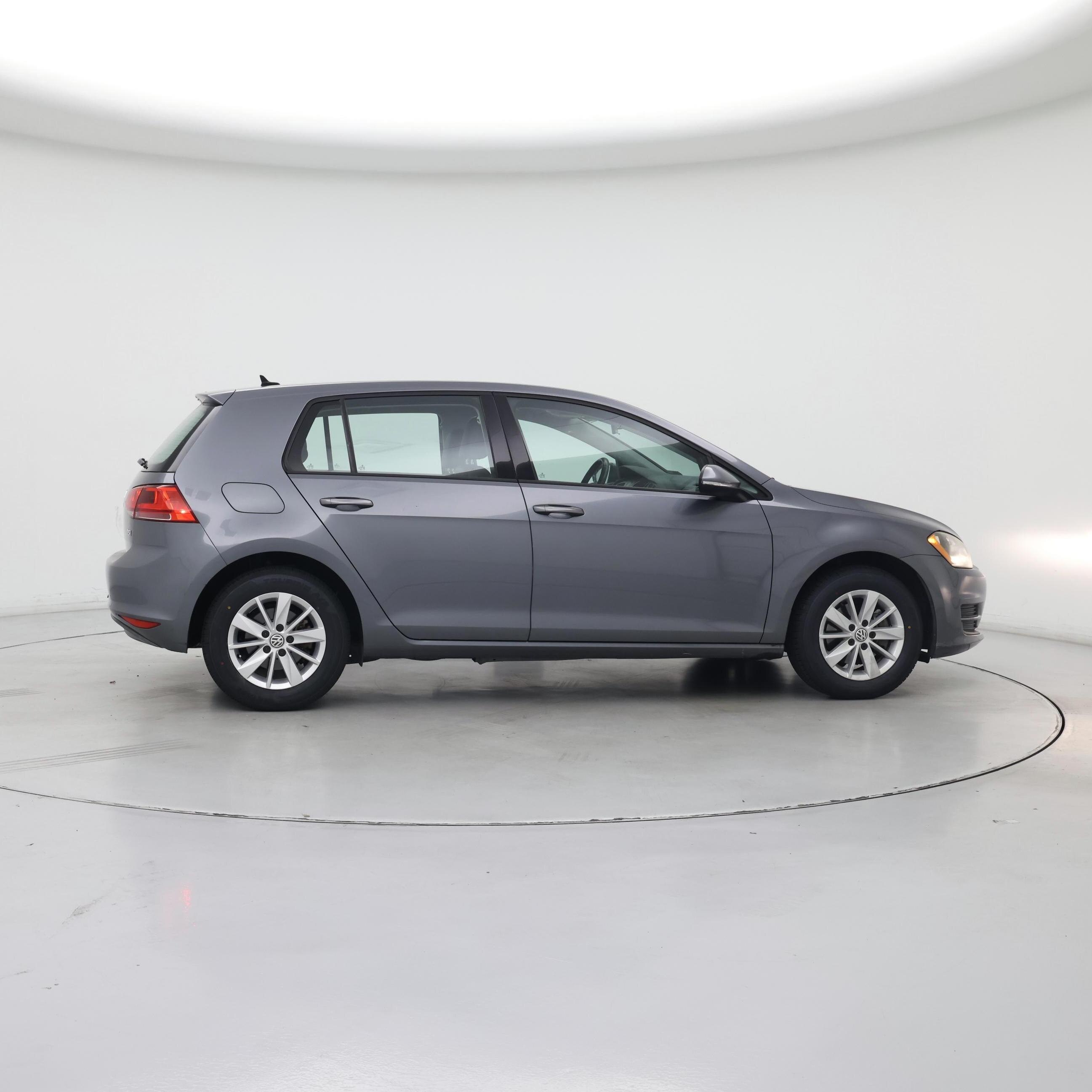 Thumbnail: 2015 Volkswagen Golf - 7