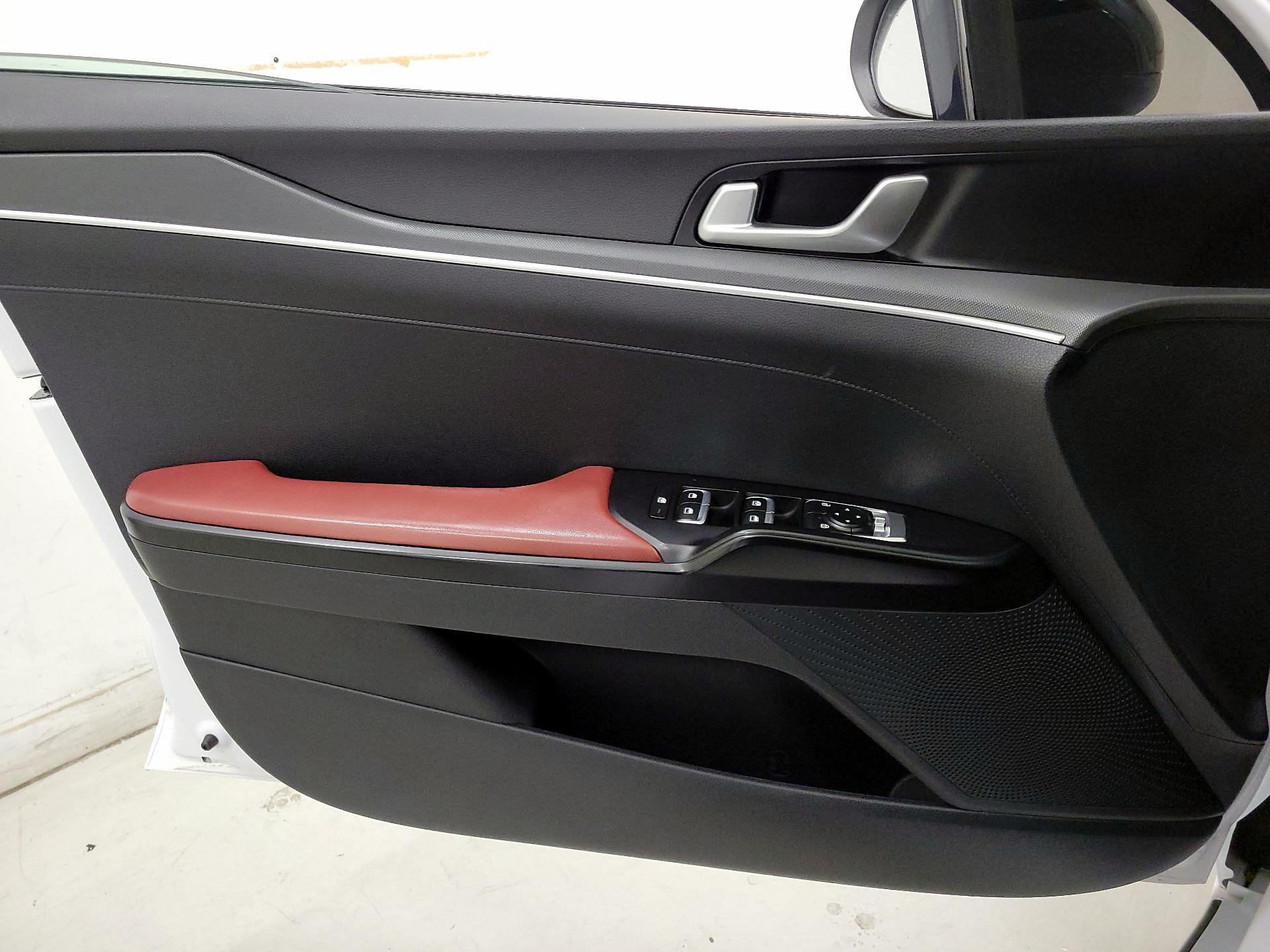 Thumbnail: 2024 Kia K5 - 12