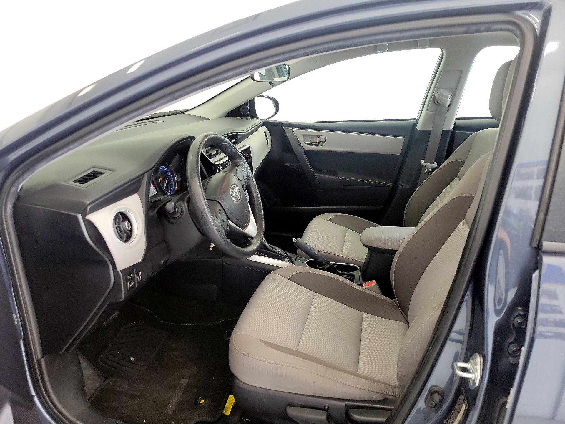 Thumbnail: 2017 Toyota Corolla - 11