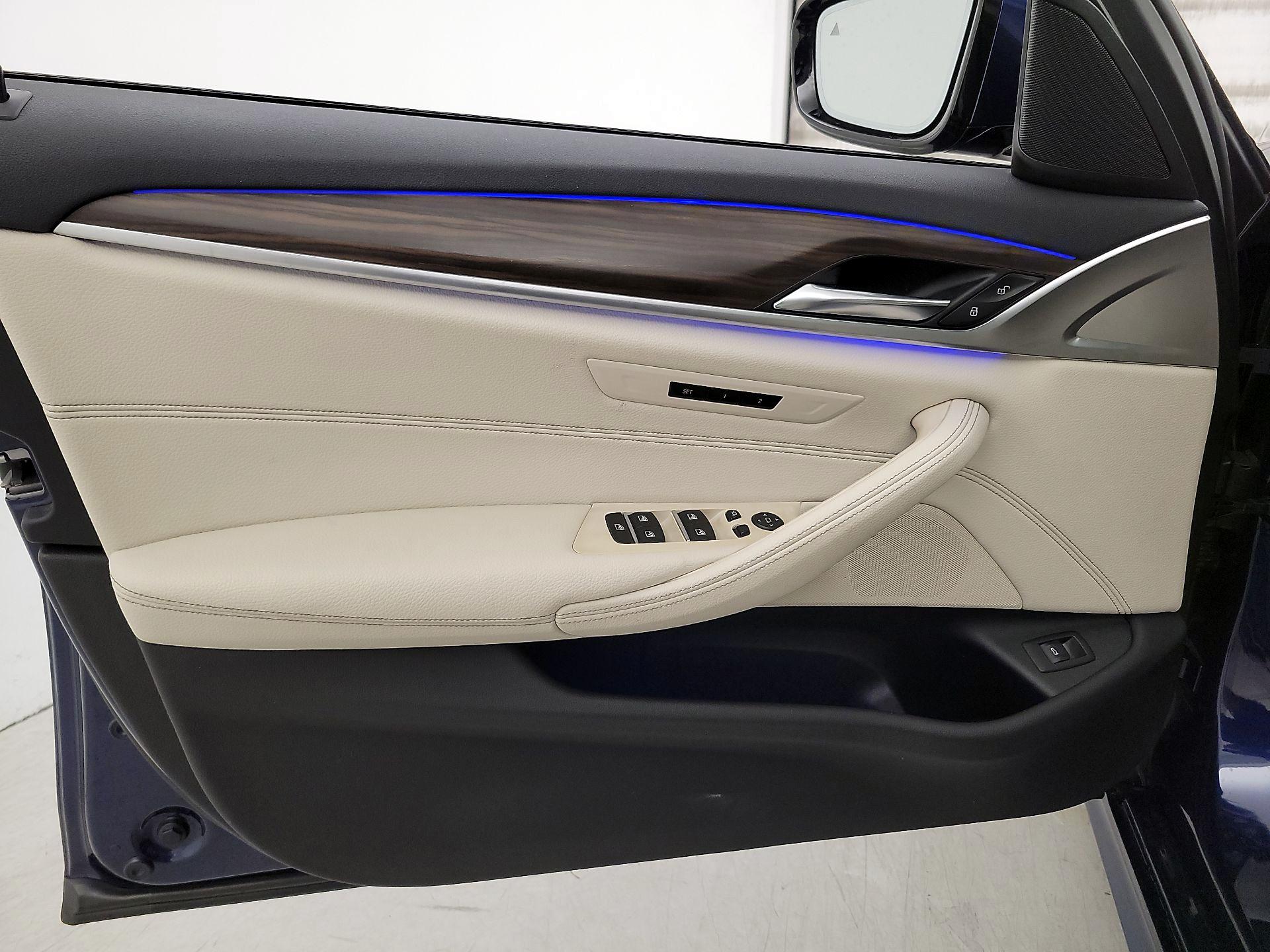 Thumbnail: 2019 BMW 5 Series - 12
