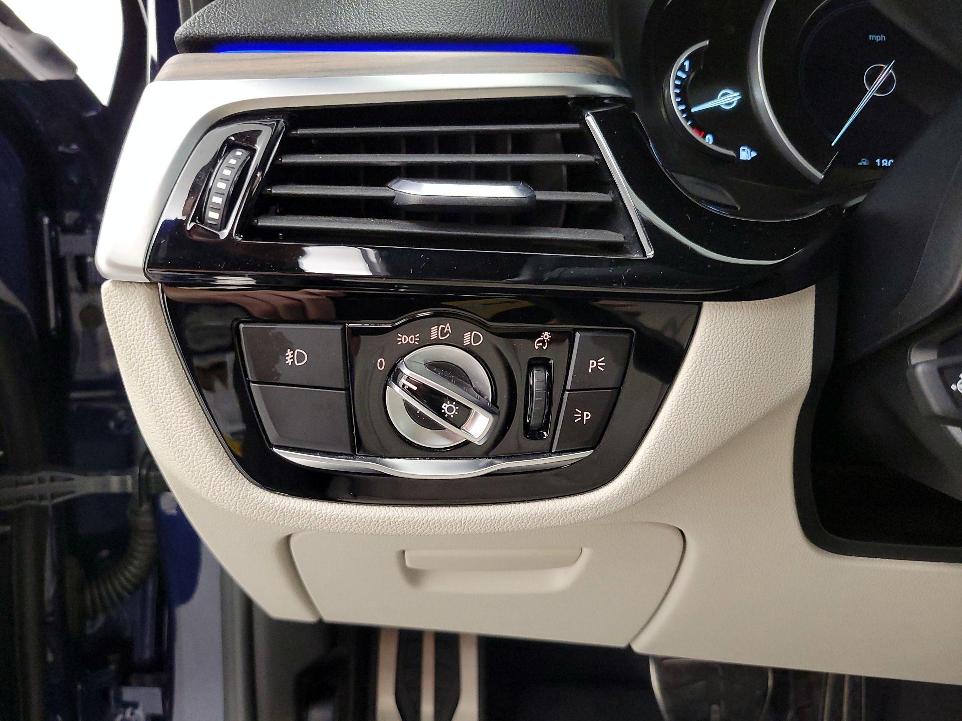Thumbnail: 2019 BMW 5 Series - 13