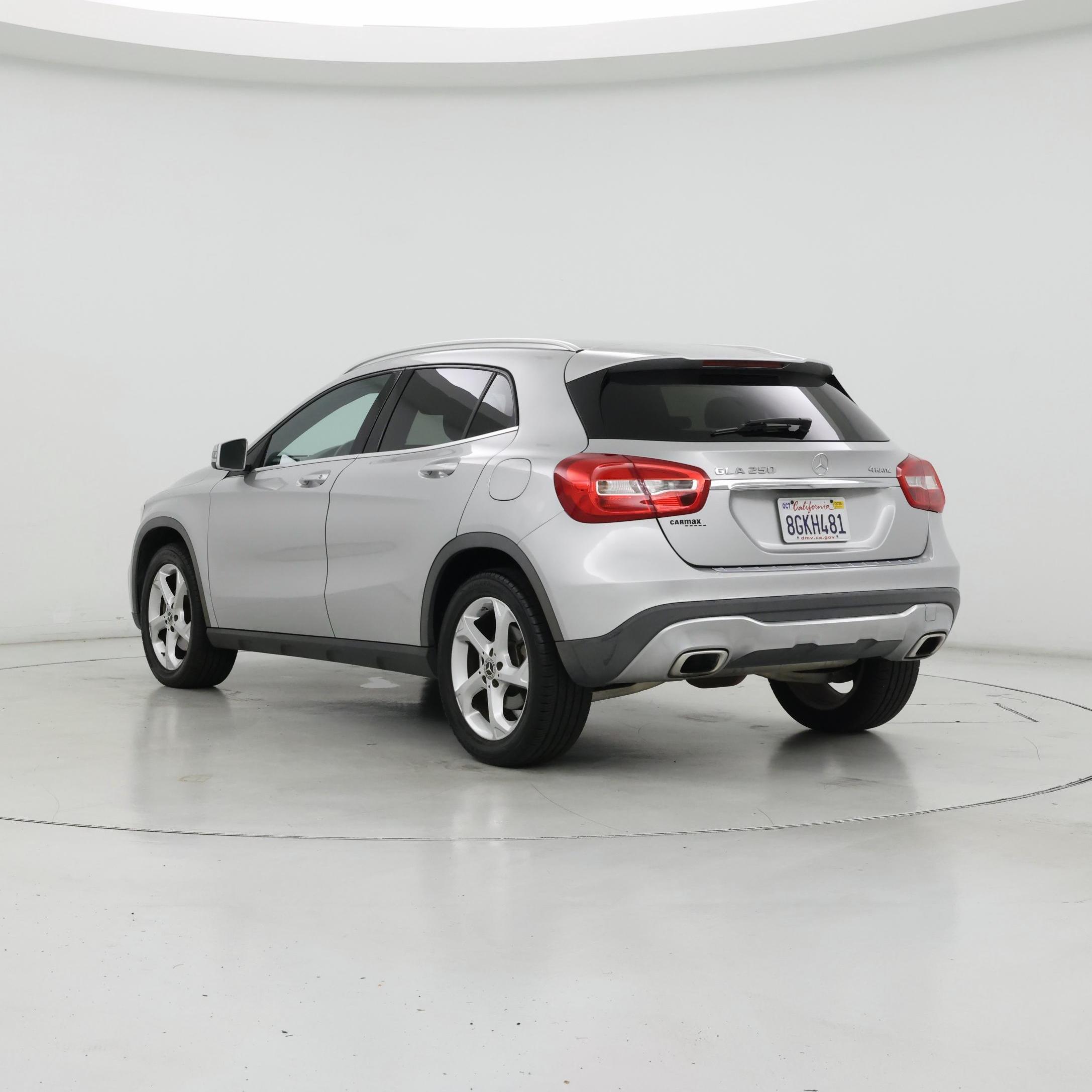 Thumbnail: 2018 Mercedes-Benz GLA - 2