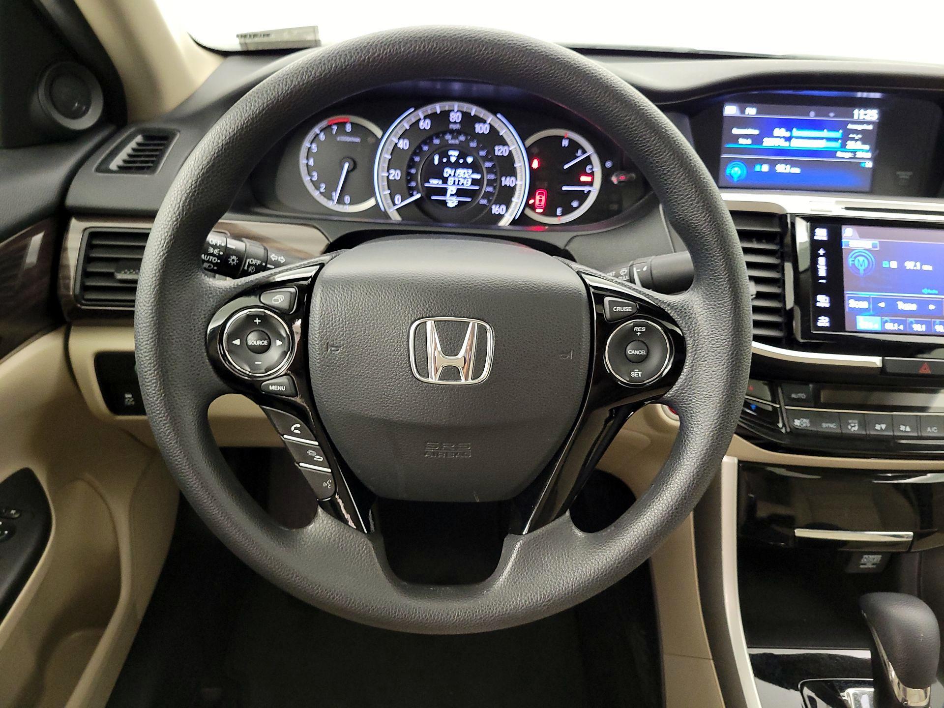 Thumbnail: 2017 Honda Accord - 10