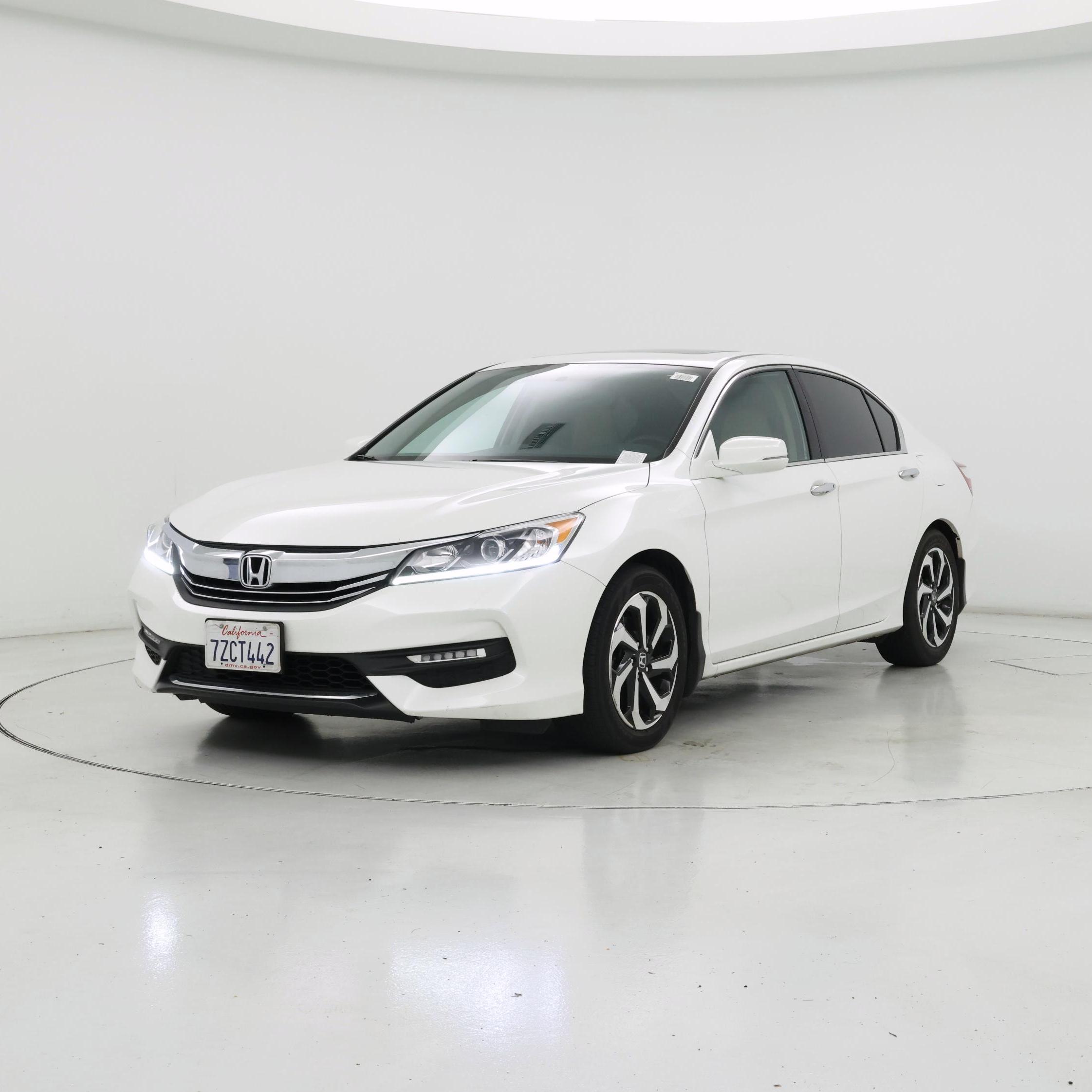 Thumbnail: 2017 Honda Accord - 4