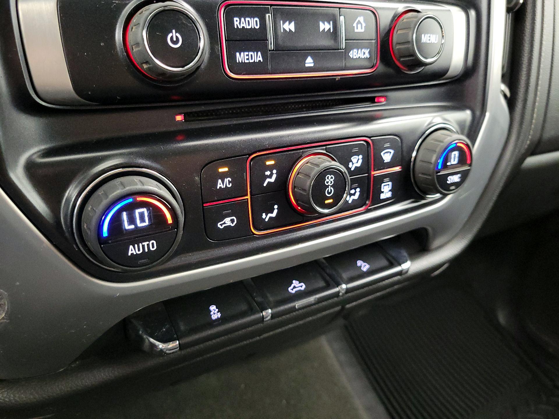 Thumbnail: 2014 GMC Sierra 1500 - 16