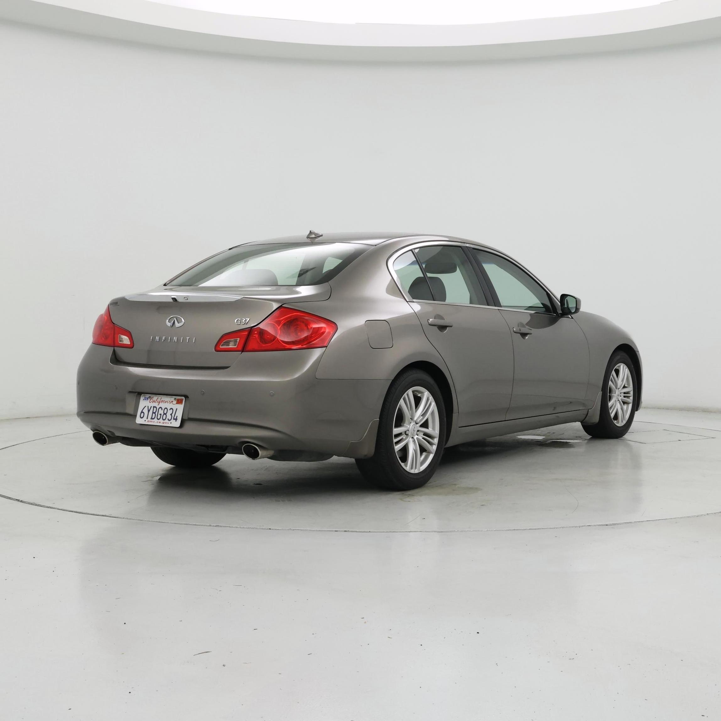 Thumbnail: 2013 INFINITI G37 - 8