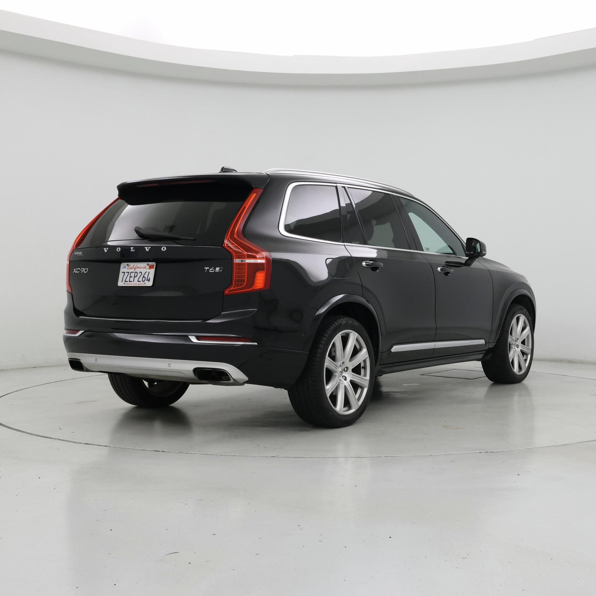 Thumbnail: 2017 Volvo XC90 - 8