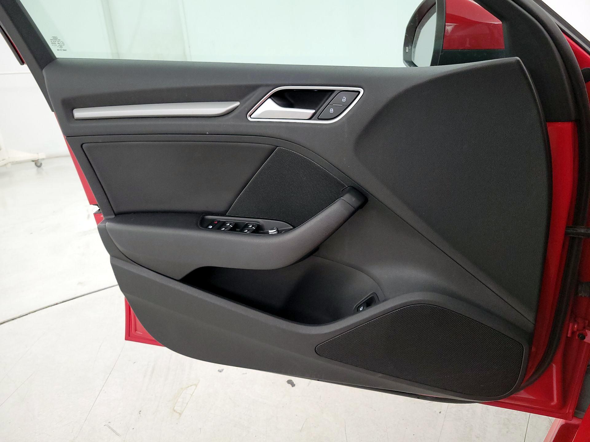 Thumbnail: 2017 Audi A3 - 12