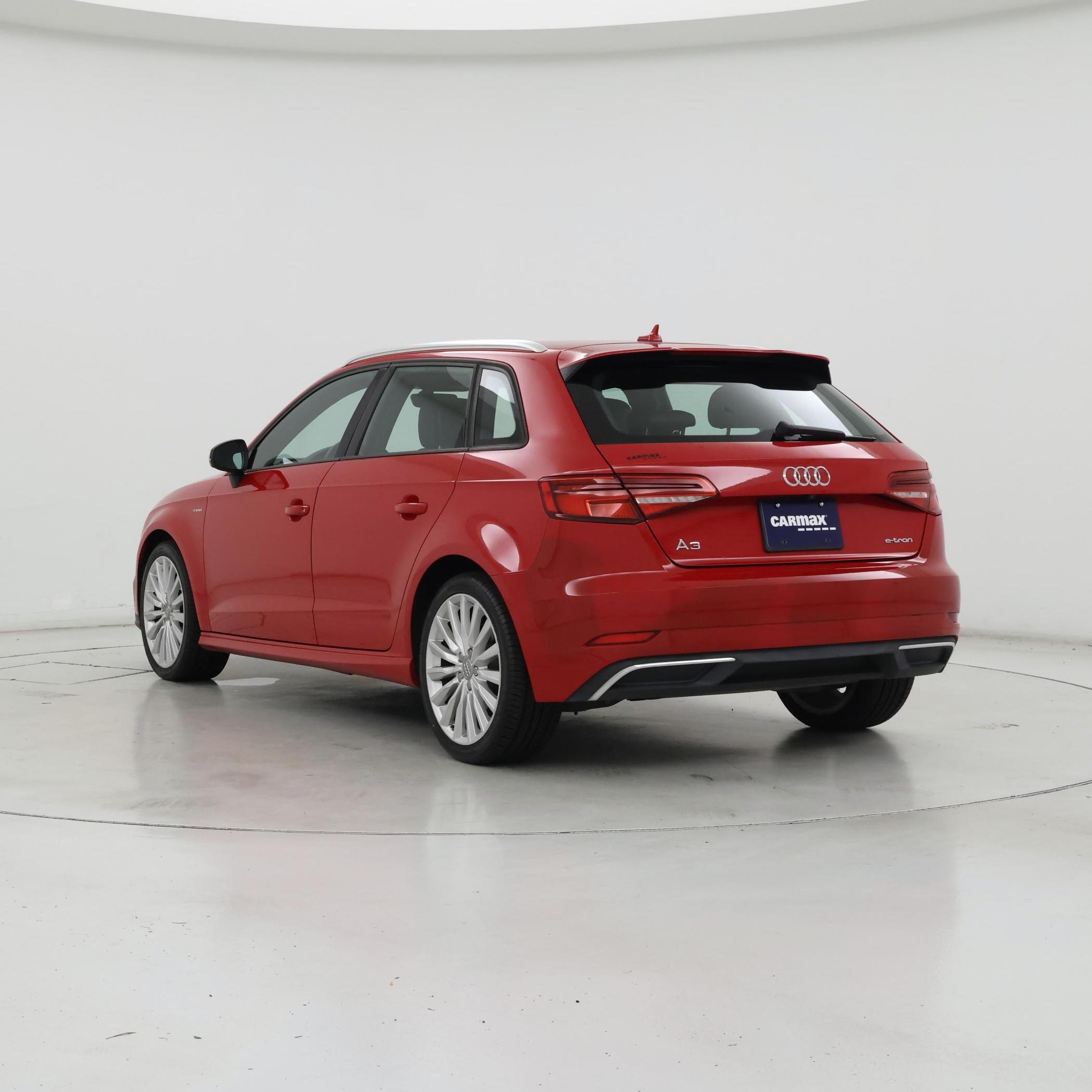 Thumbnail: 2017 Audi A3 - 2