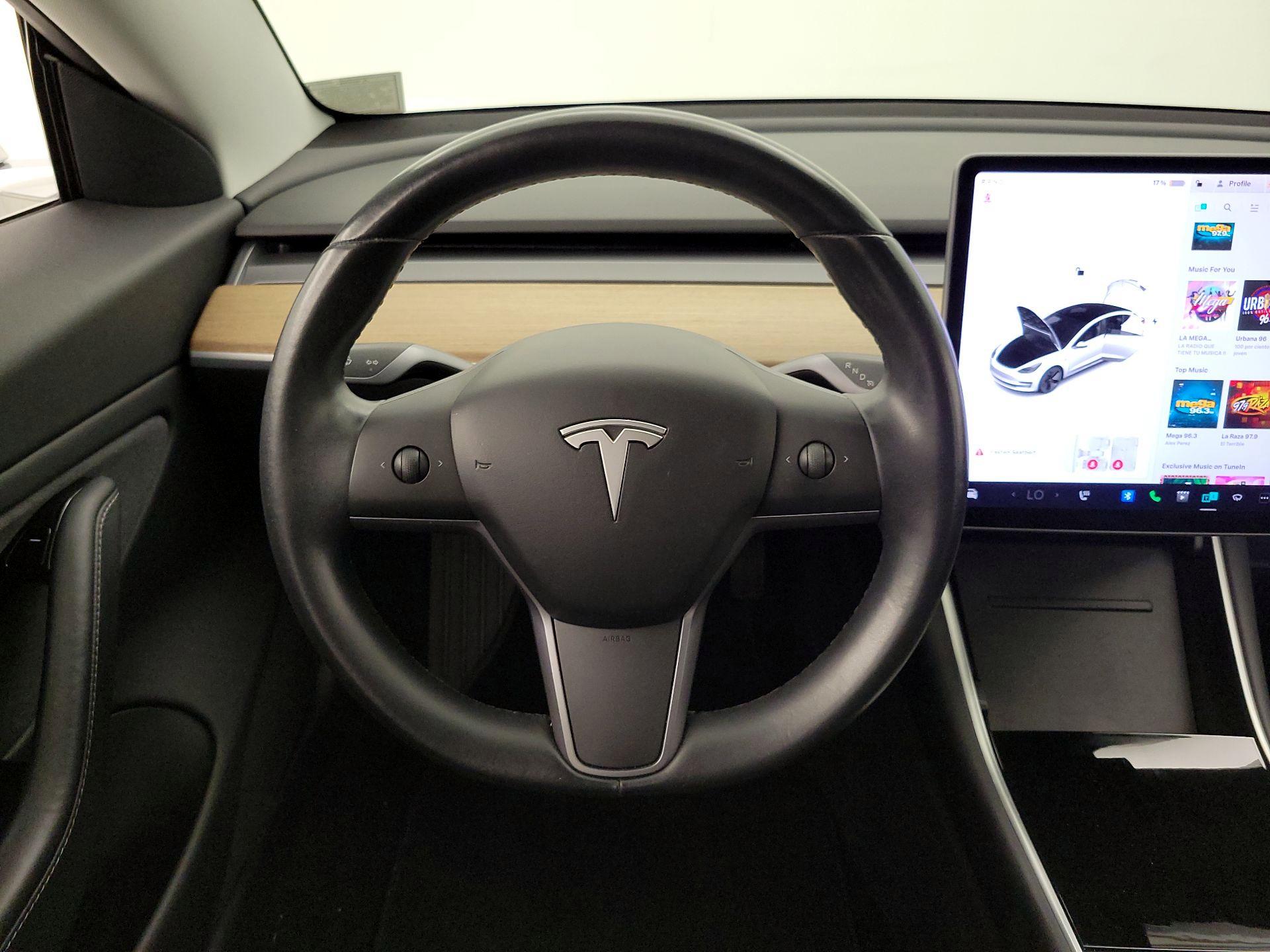 Thumbnail: 2018 Tesla Model 3 - 10