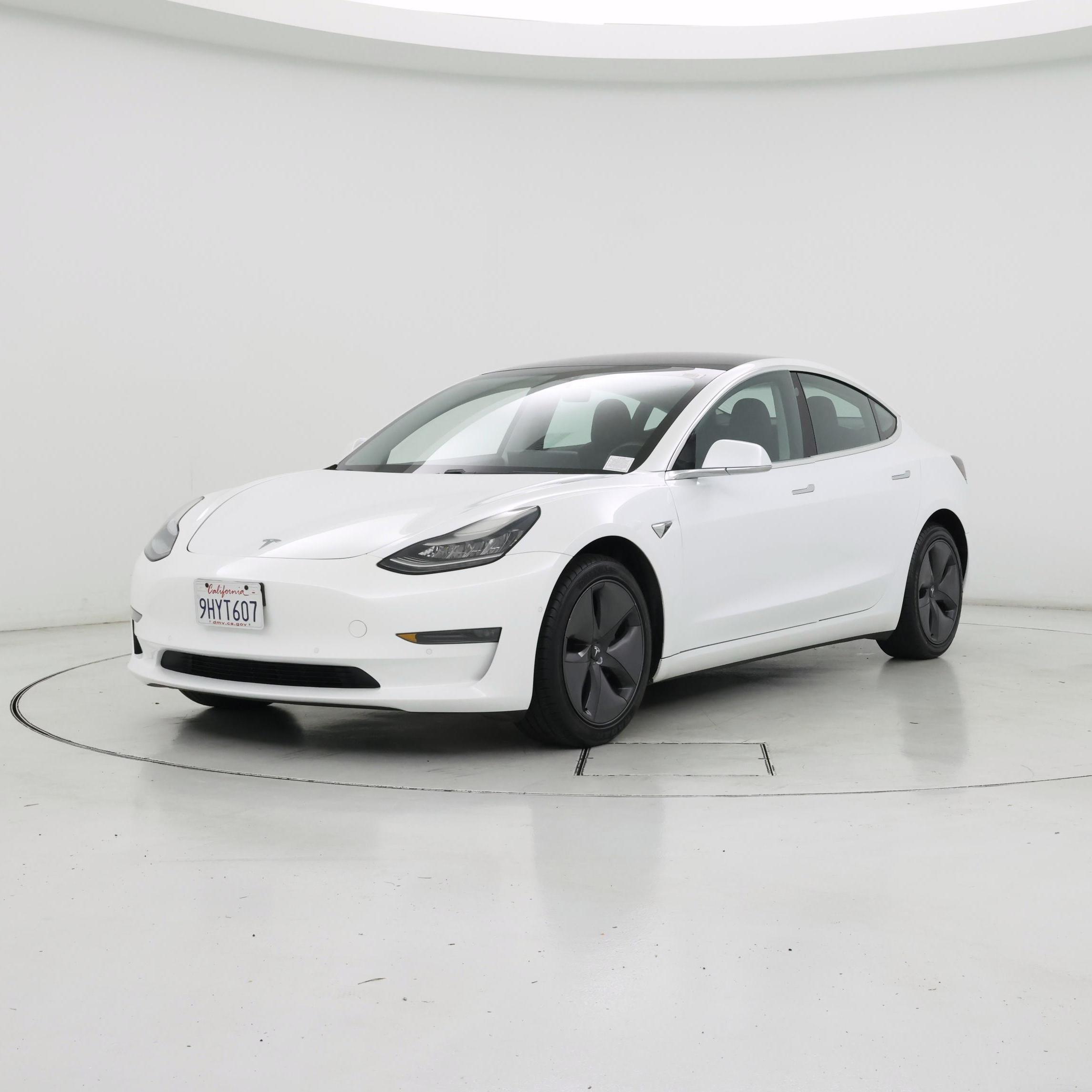 Thumbnail: 2018 Tesla Model 3 - 4