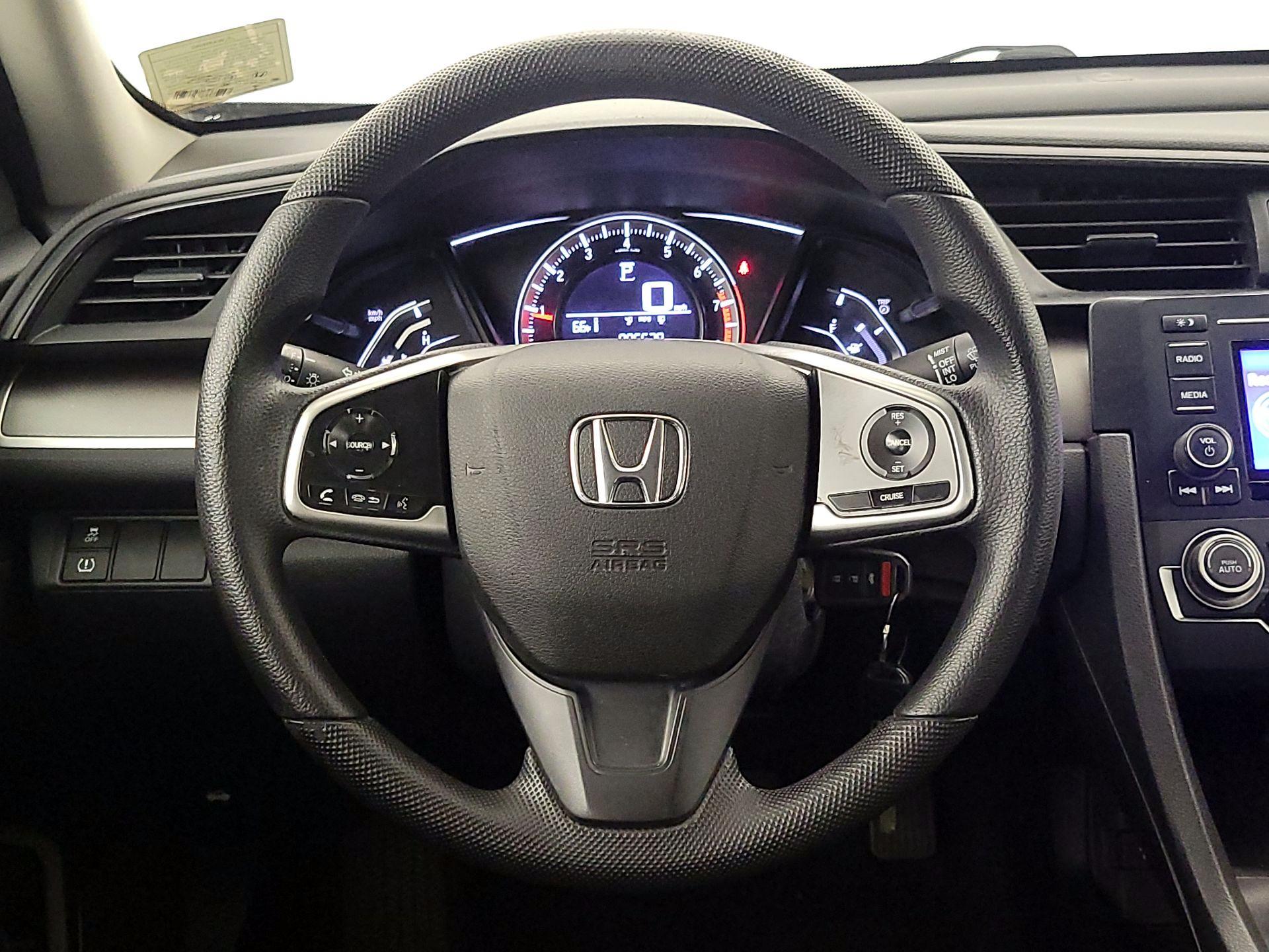 Thumbnail: 2016 Honda Civic - 10