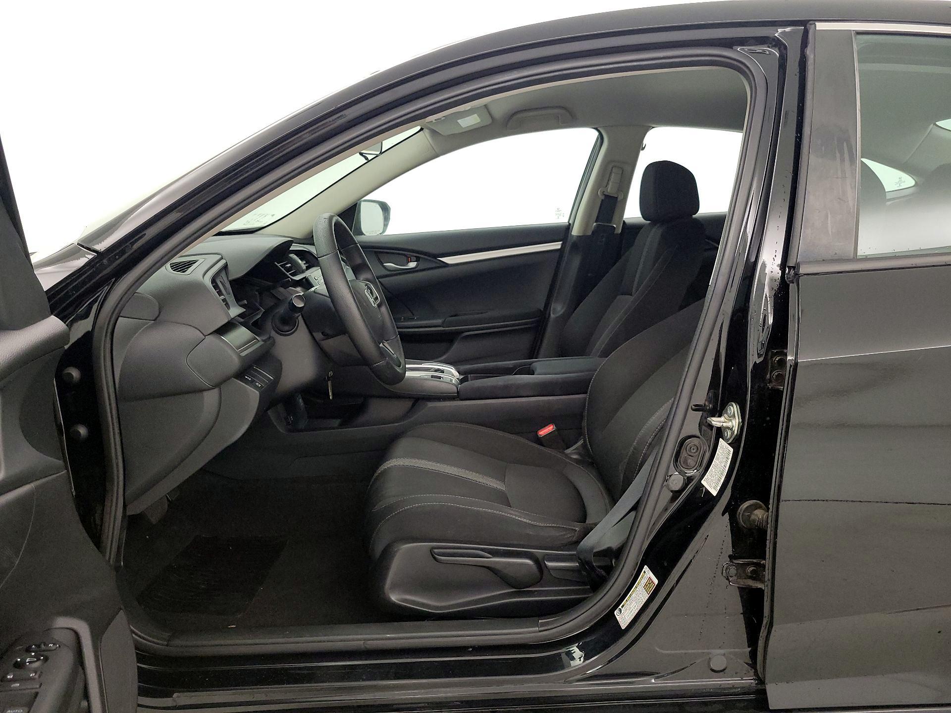 Thumbnail: 2016 Honda Civic - 11
