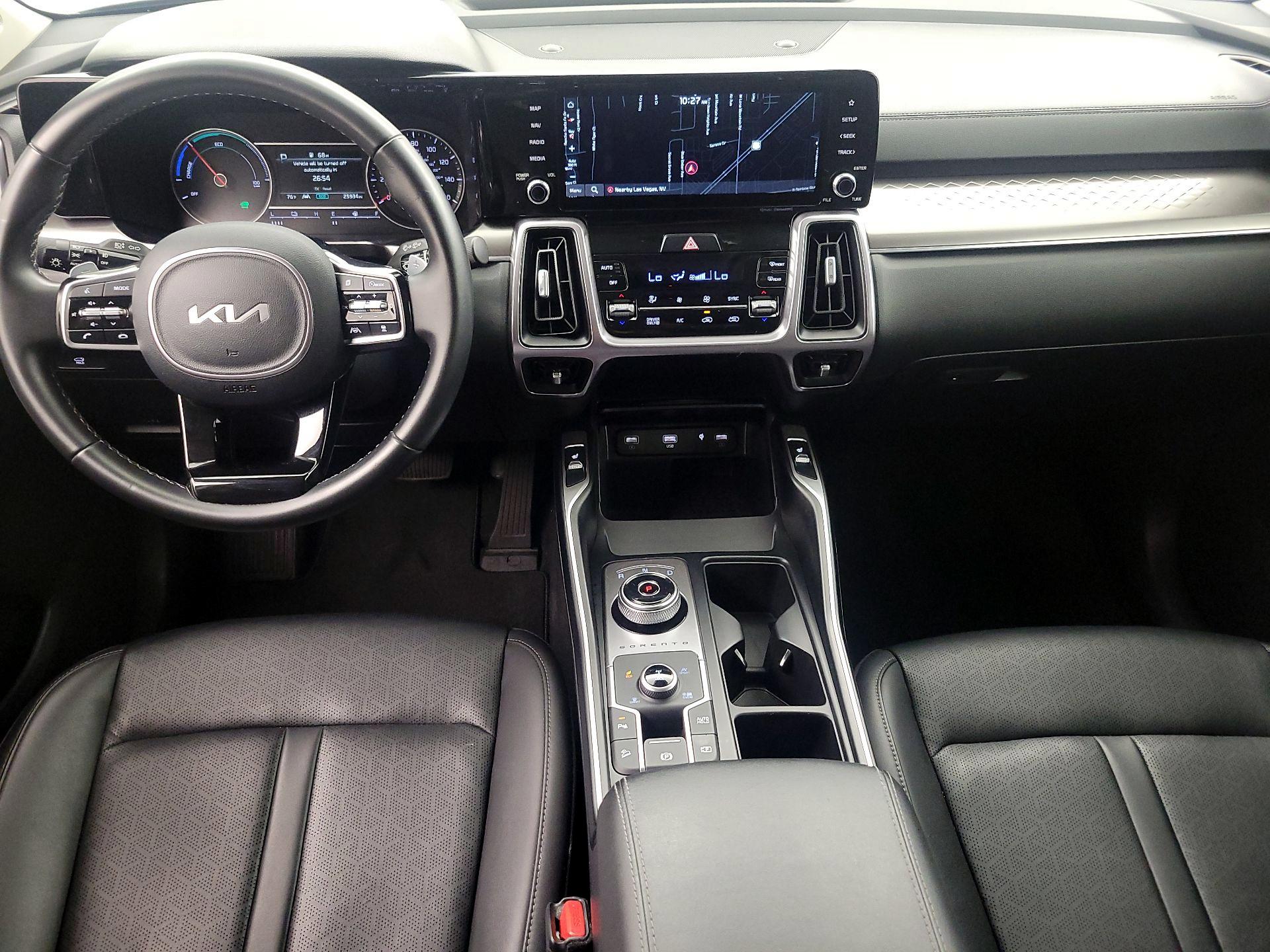 Thumbnail: 2023 Kia Sorento - 9
