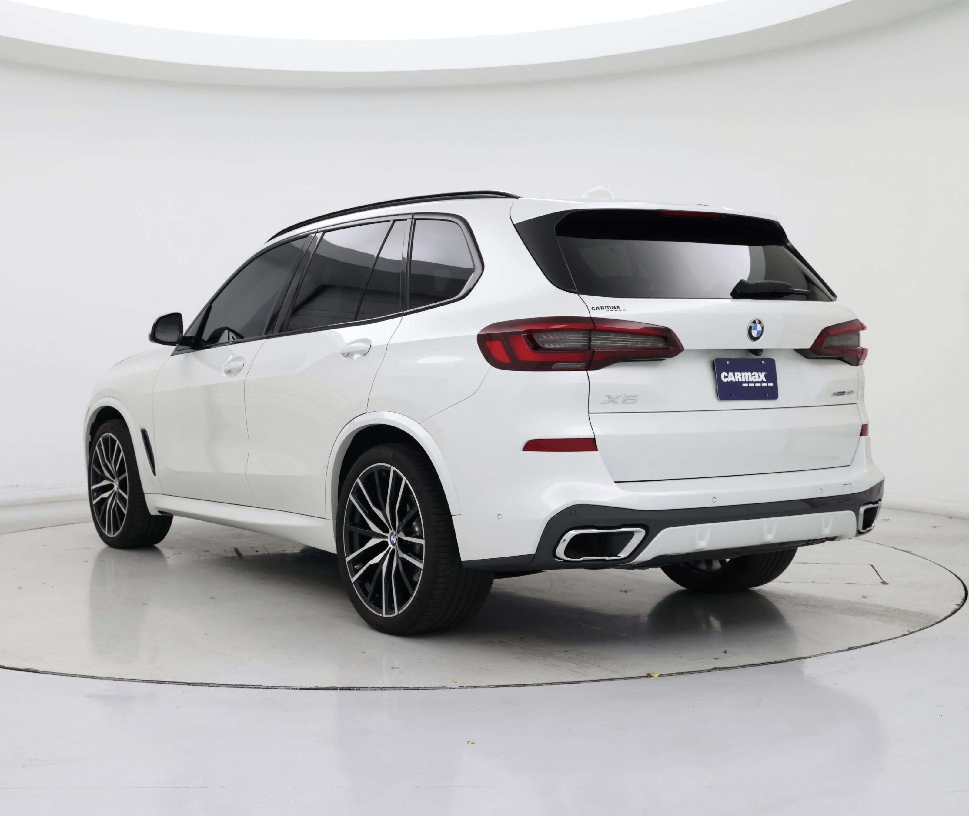 Thumbnail: 2022 BMW X5 - 2