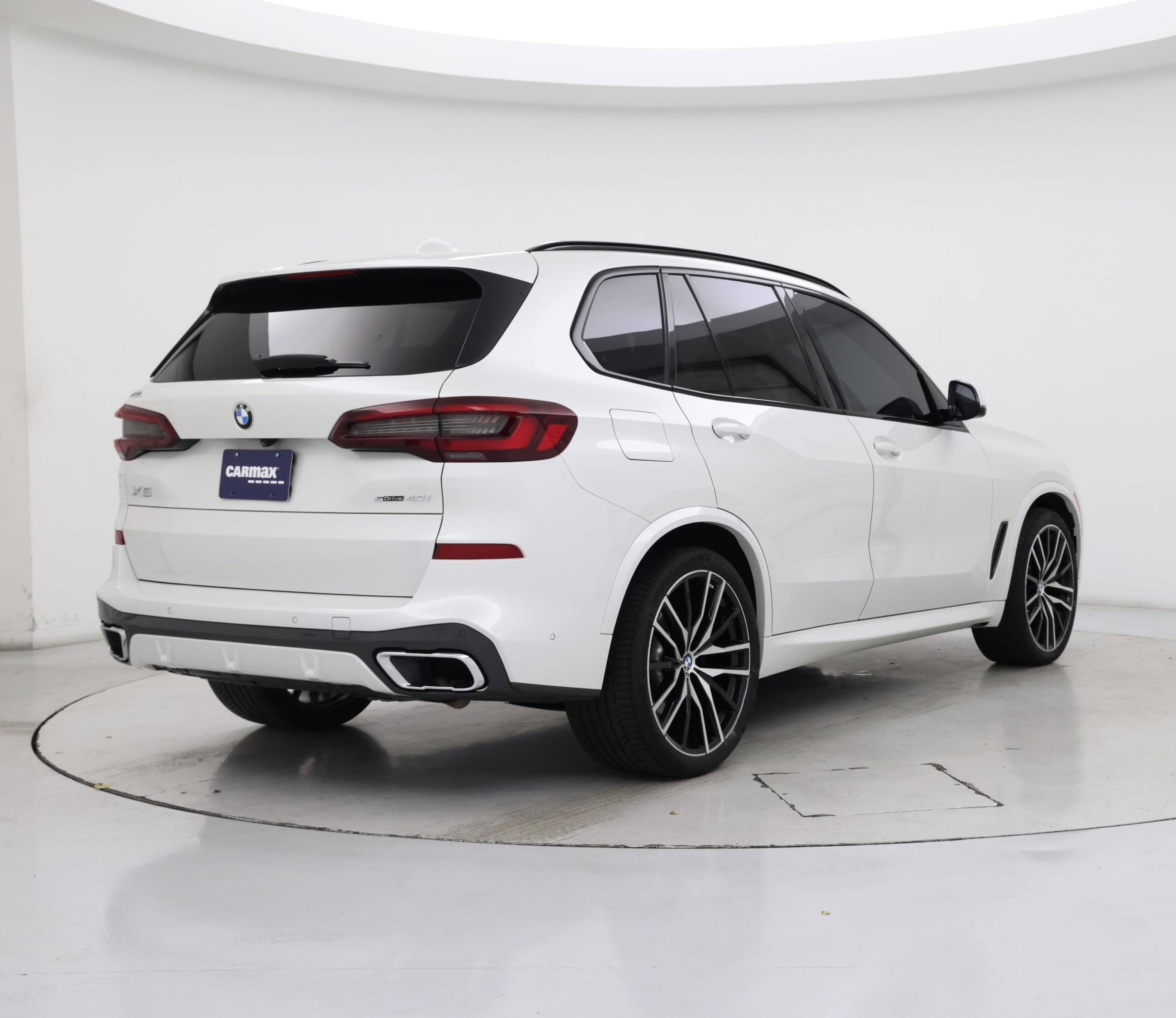 Thumbnail: 2022 BMW X5 - 8