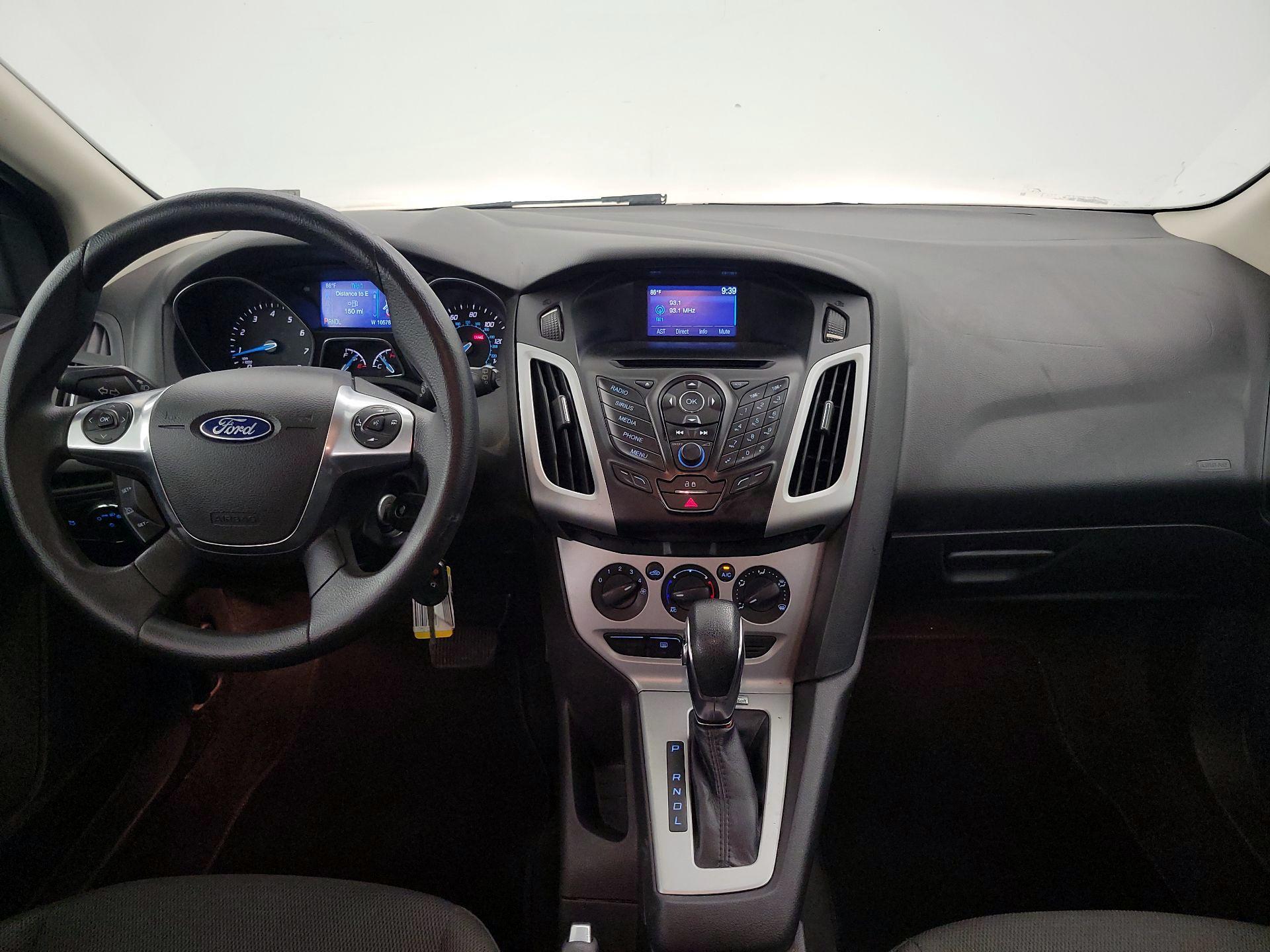 Thumbnail: 2014 Ford Focus - 9