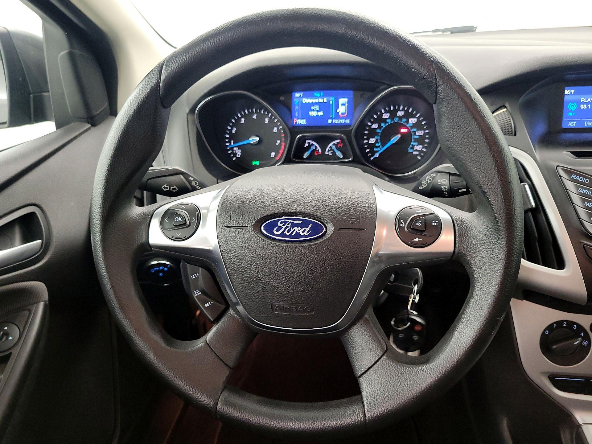 Thumbnail: 2014 Ford Focus - 10