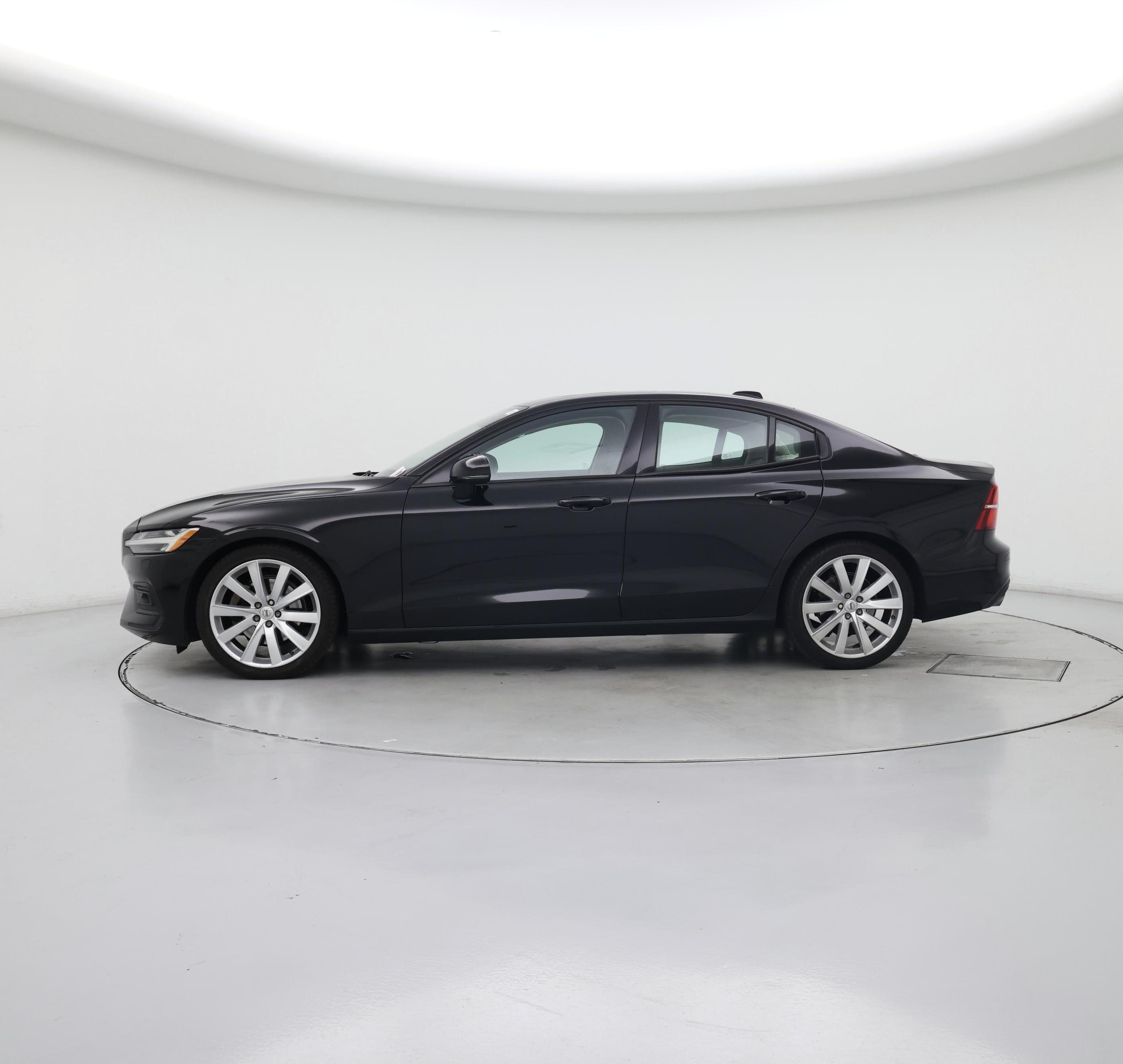 Thumbnail: 2019 Volvo S60 - 3