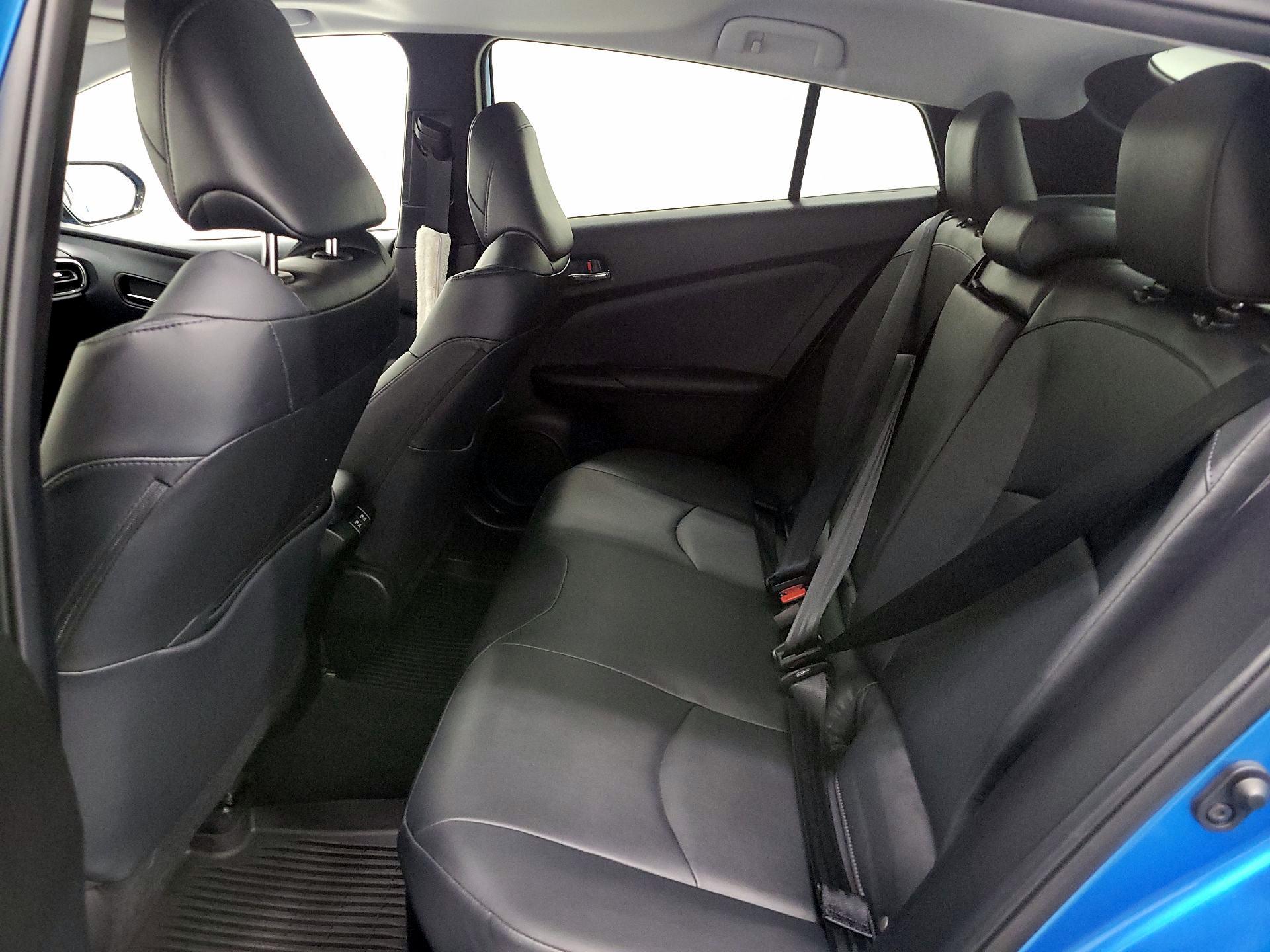 Thumbnail: 2020 Toyota Prius - 19