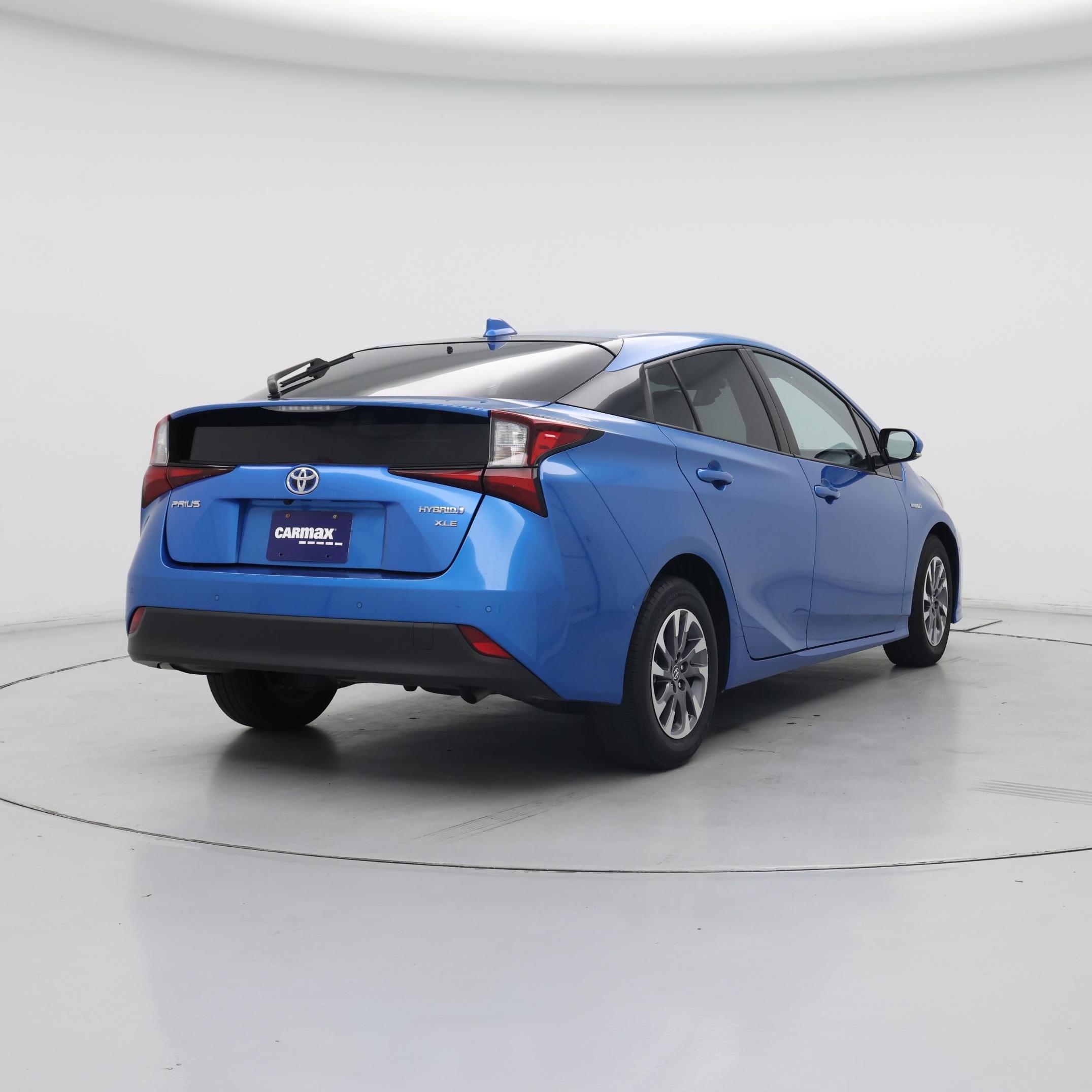 Thumbnail: 2020 Toyota Prius - 8