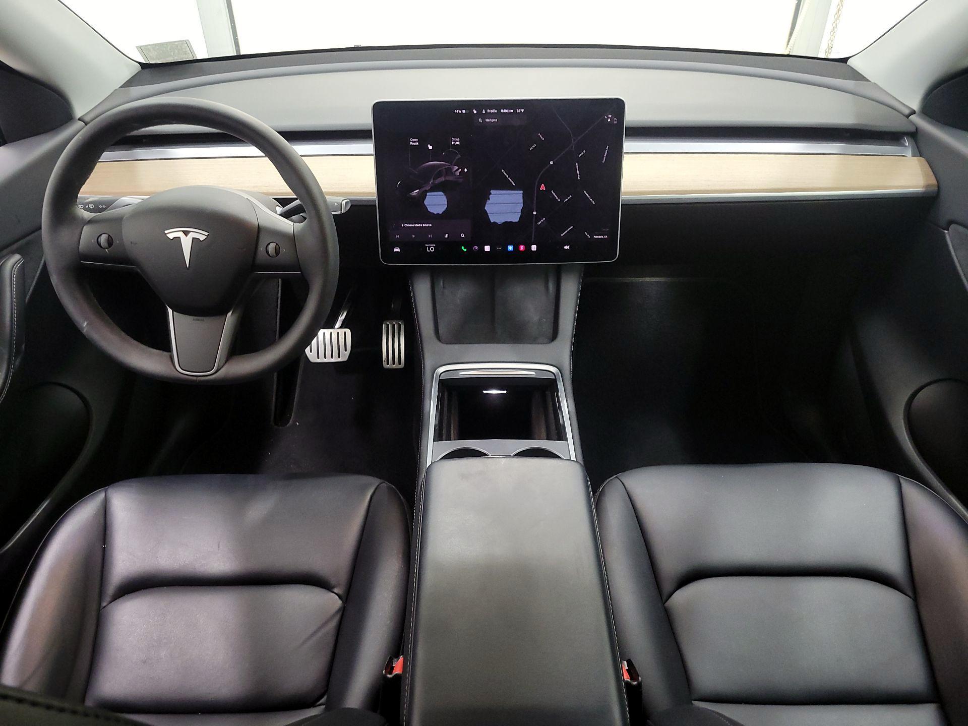 Thumbnail: 2022 Tesla Model Y - 9