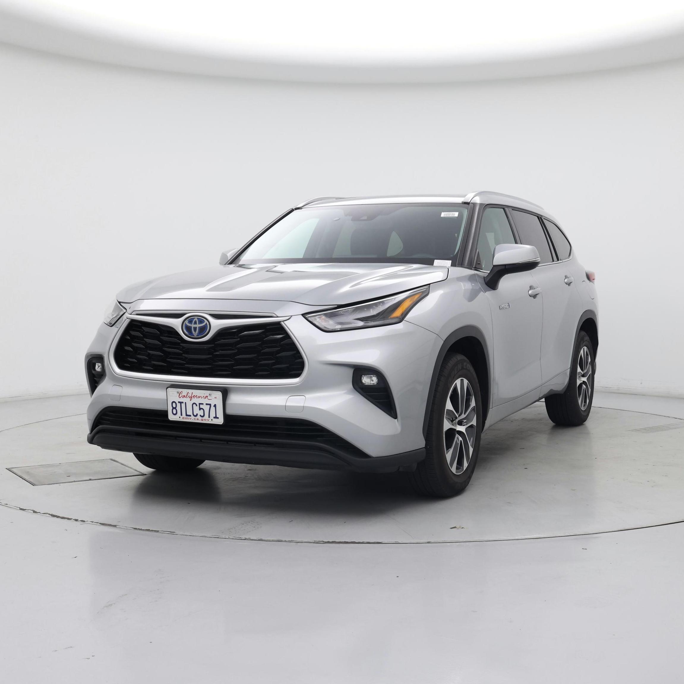 Thumbnail: 2021 Toyota Highlander - 4