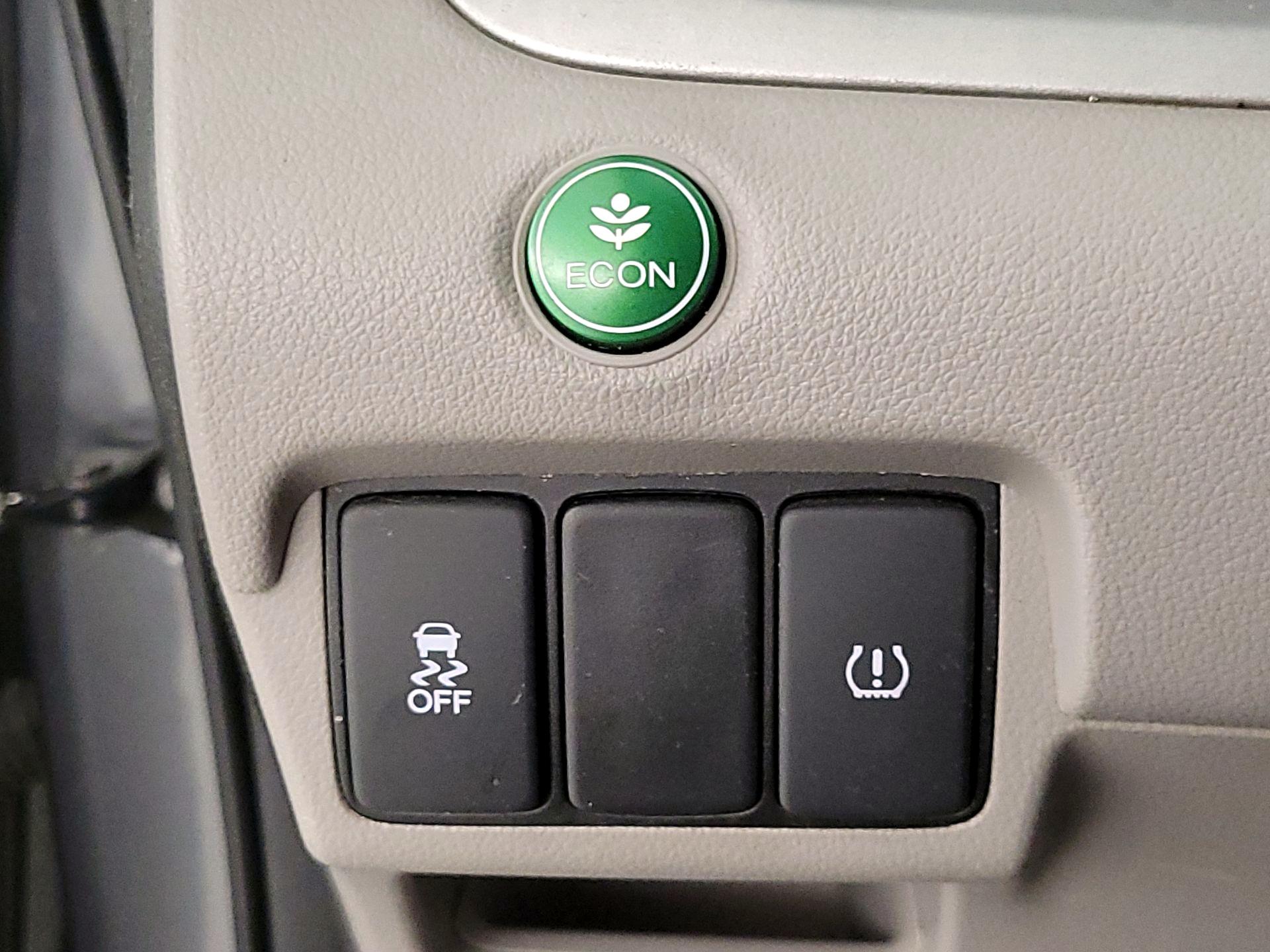 Thumbnail: 2014 Honda CR-V - 13