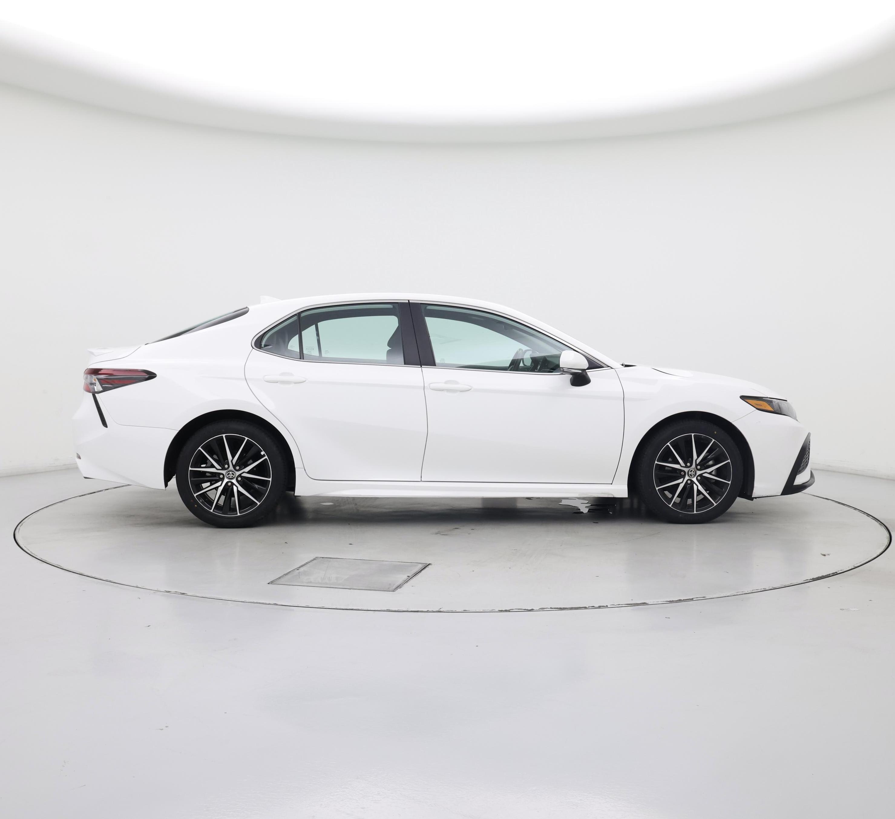 Thumbnail: 2024 Toyota Camry - 7