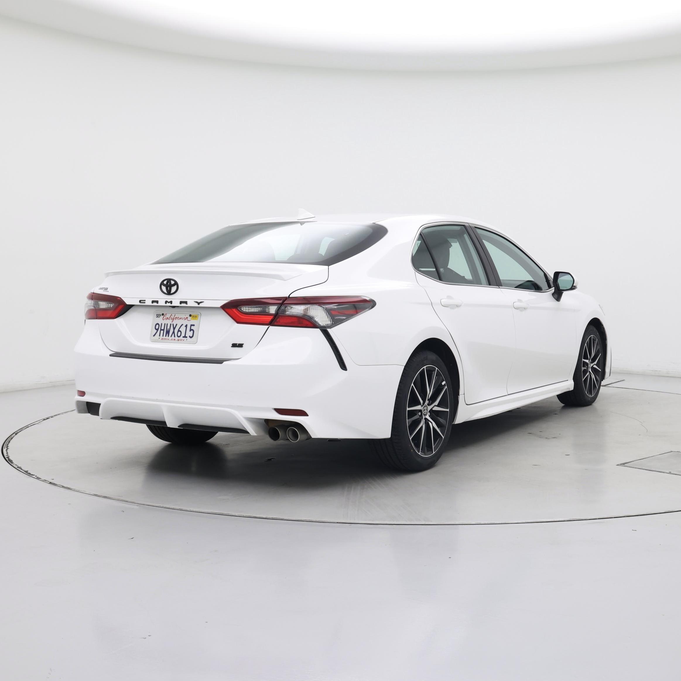 Thumbnail: 2024 Toyota Camry - 8