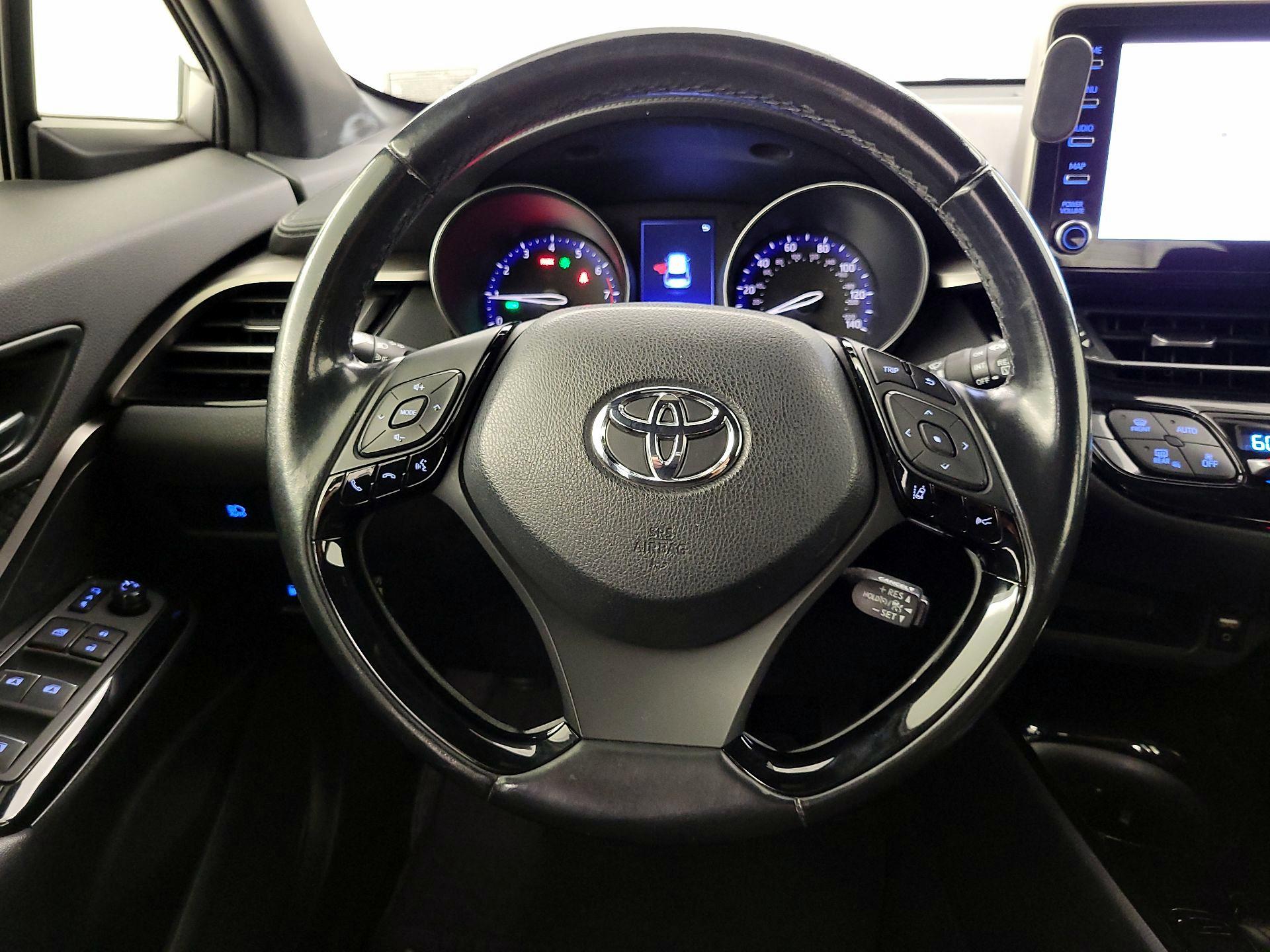 Thumbnail: 2019 Toyota C-HR - 10