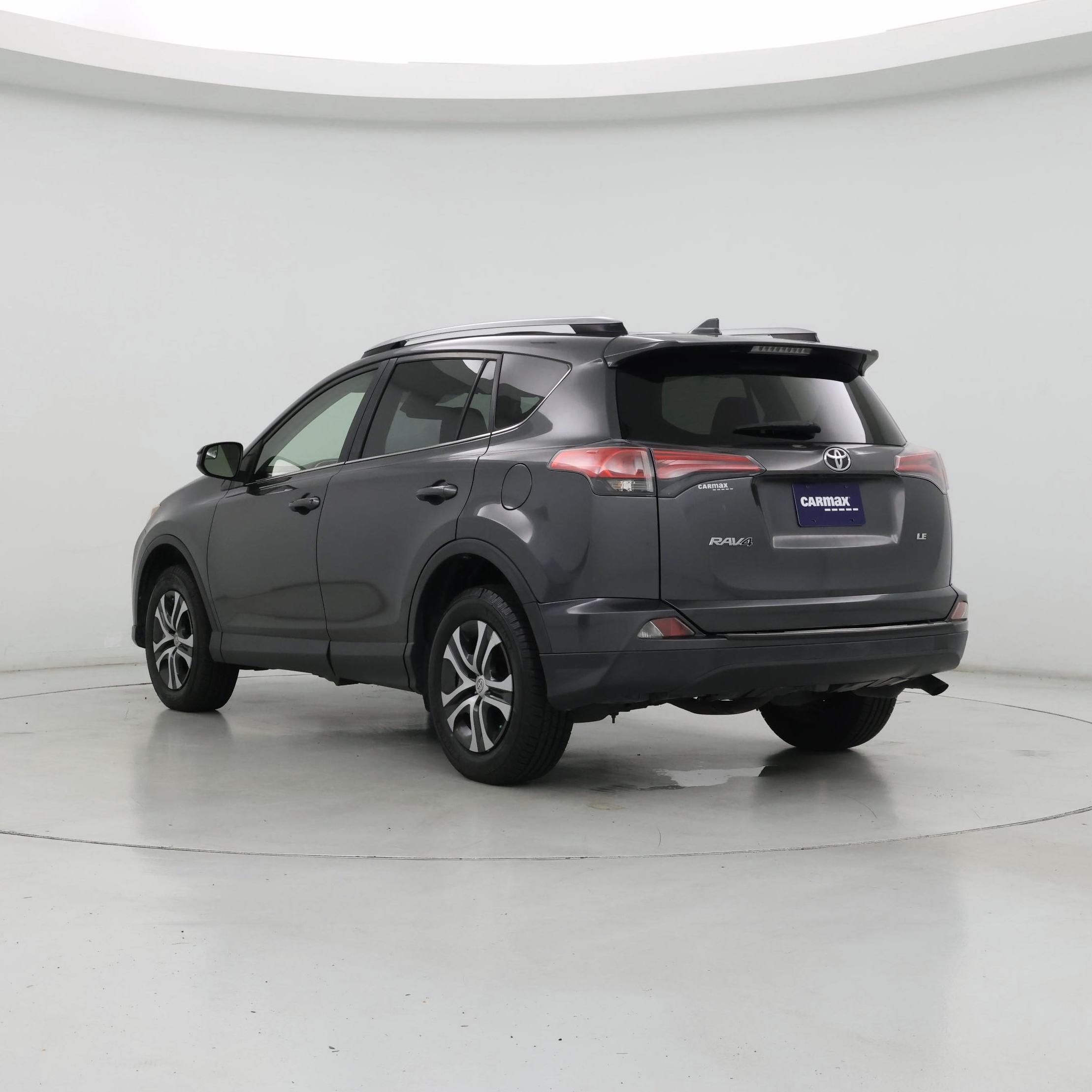 Thumbnail: 2017 Toyota RAV4 - 2