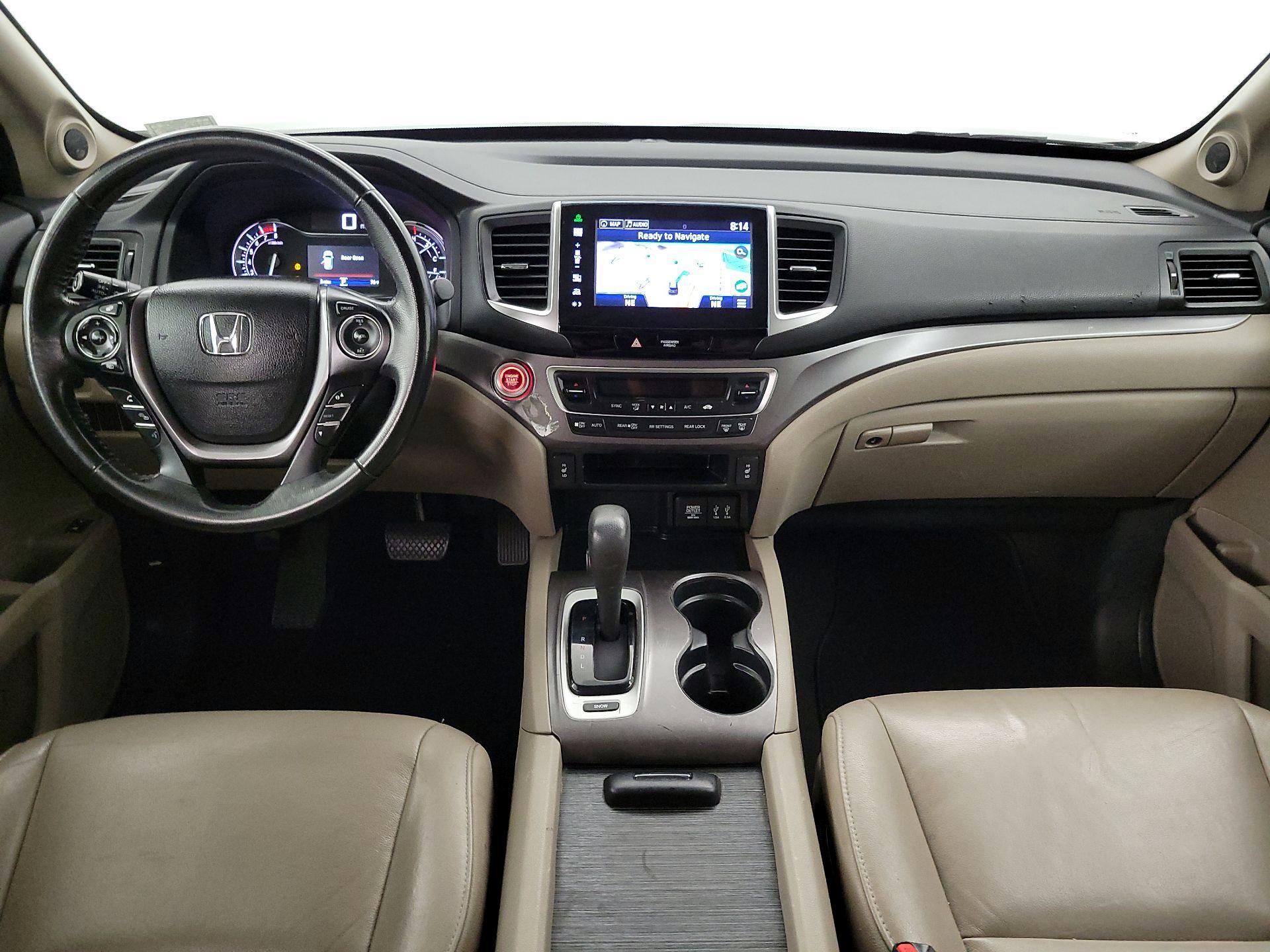 Thumbnail: 2016 Honda Pilot - 9