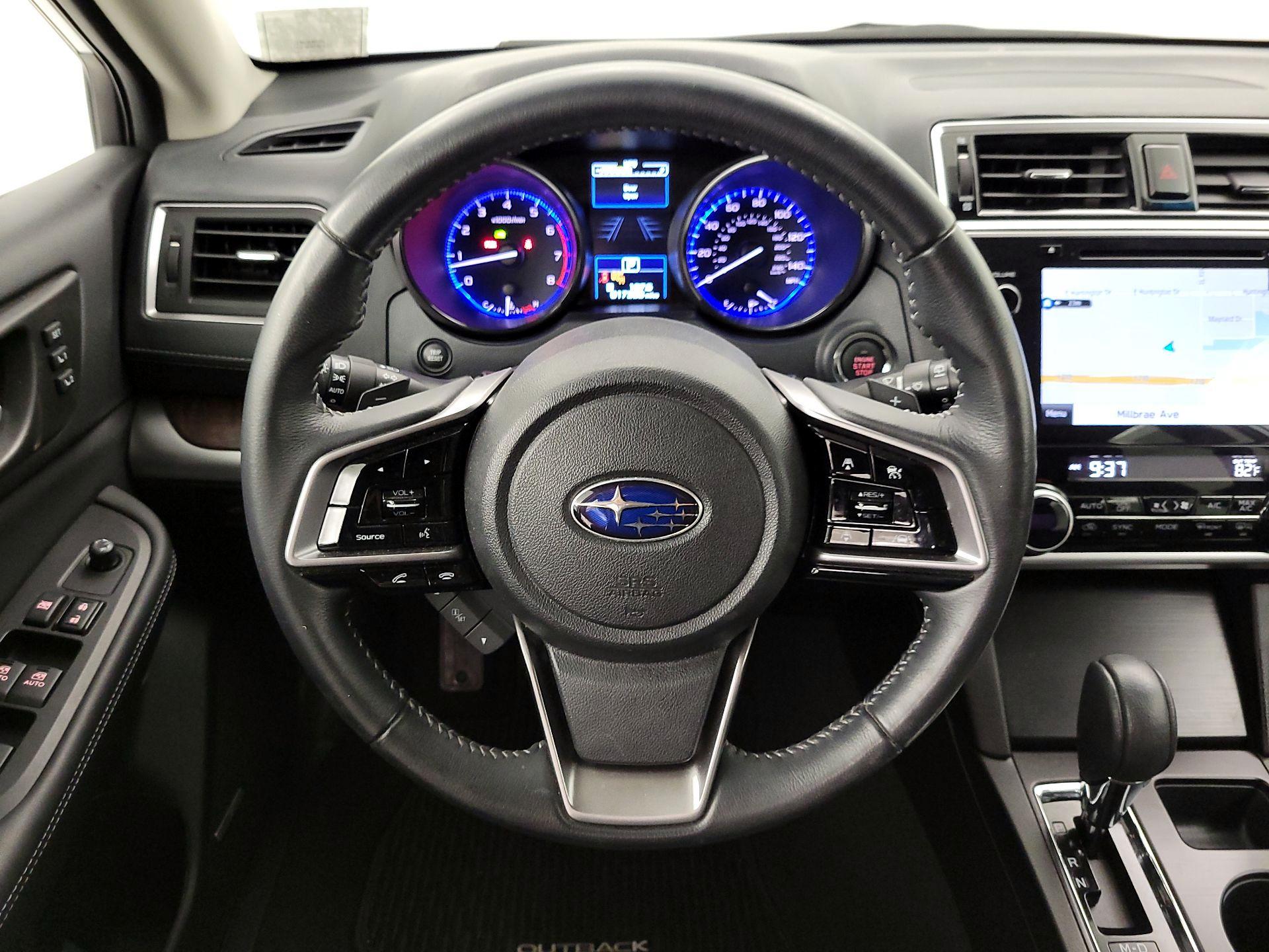 Thumbnail: 2018 Subaru Outback - 10