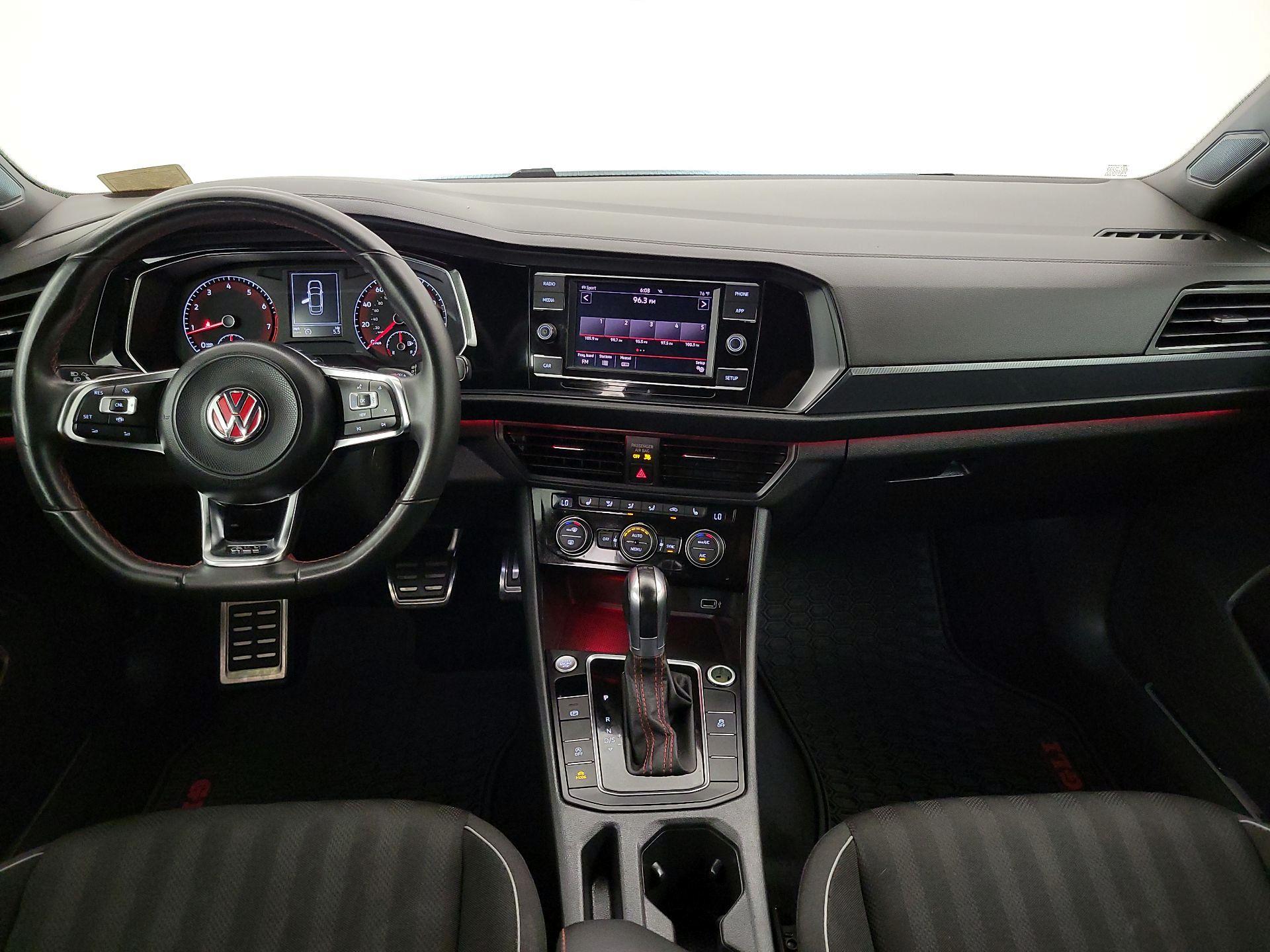Thumbnail: 2019 Volkswagen Jetta - 9