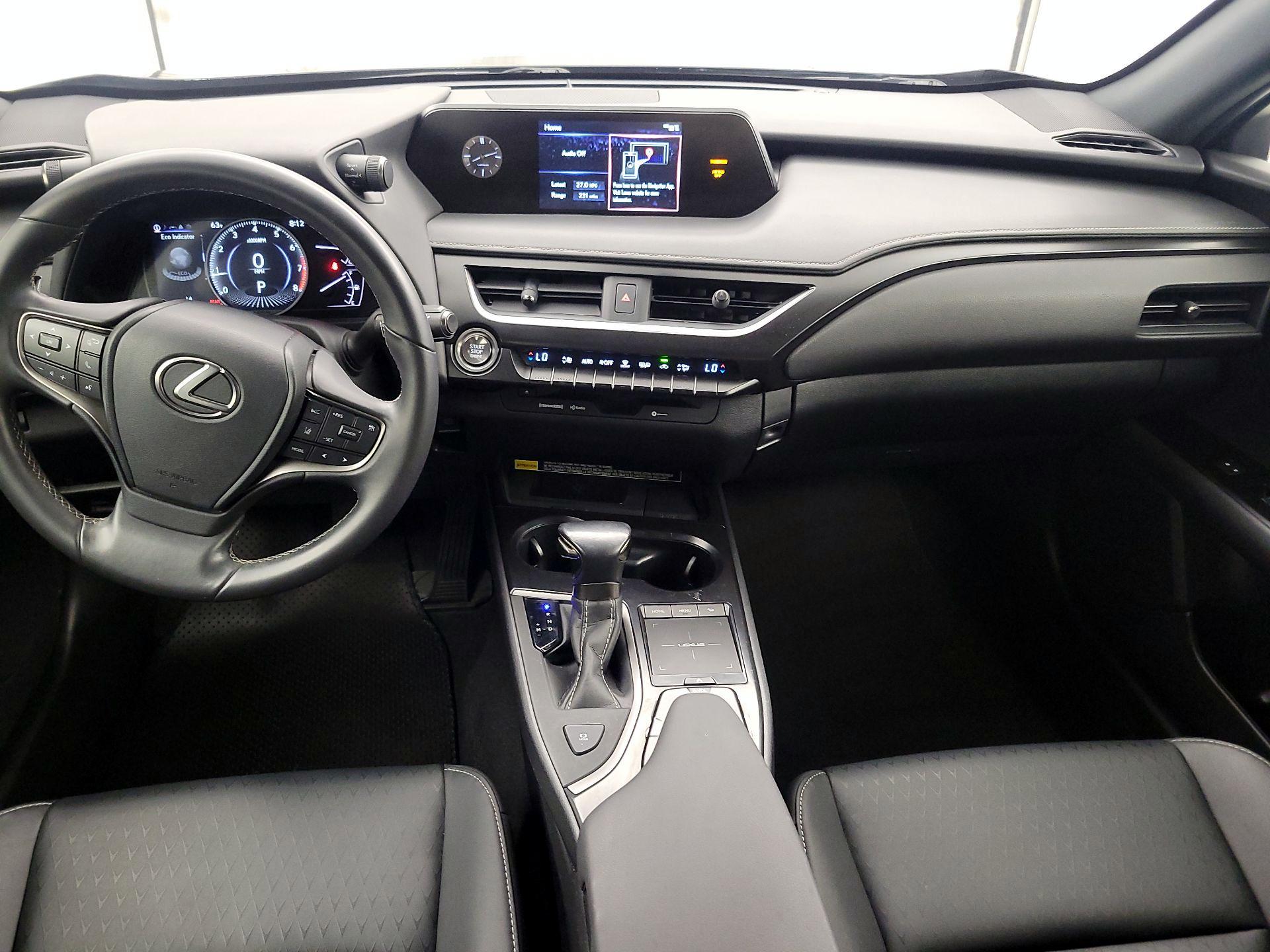 Thumbnail: 2021 Lexus UX - 9
